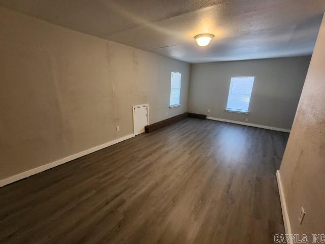 4511 & 4513 Atkins Street Property Photo 7