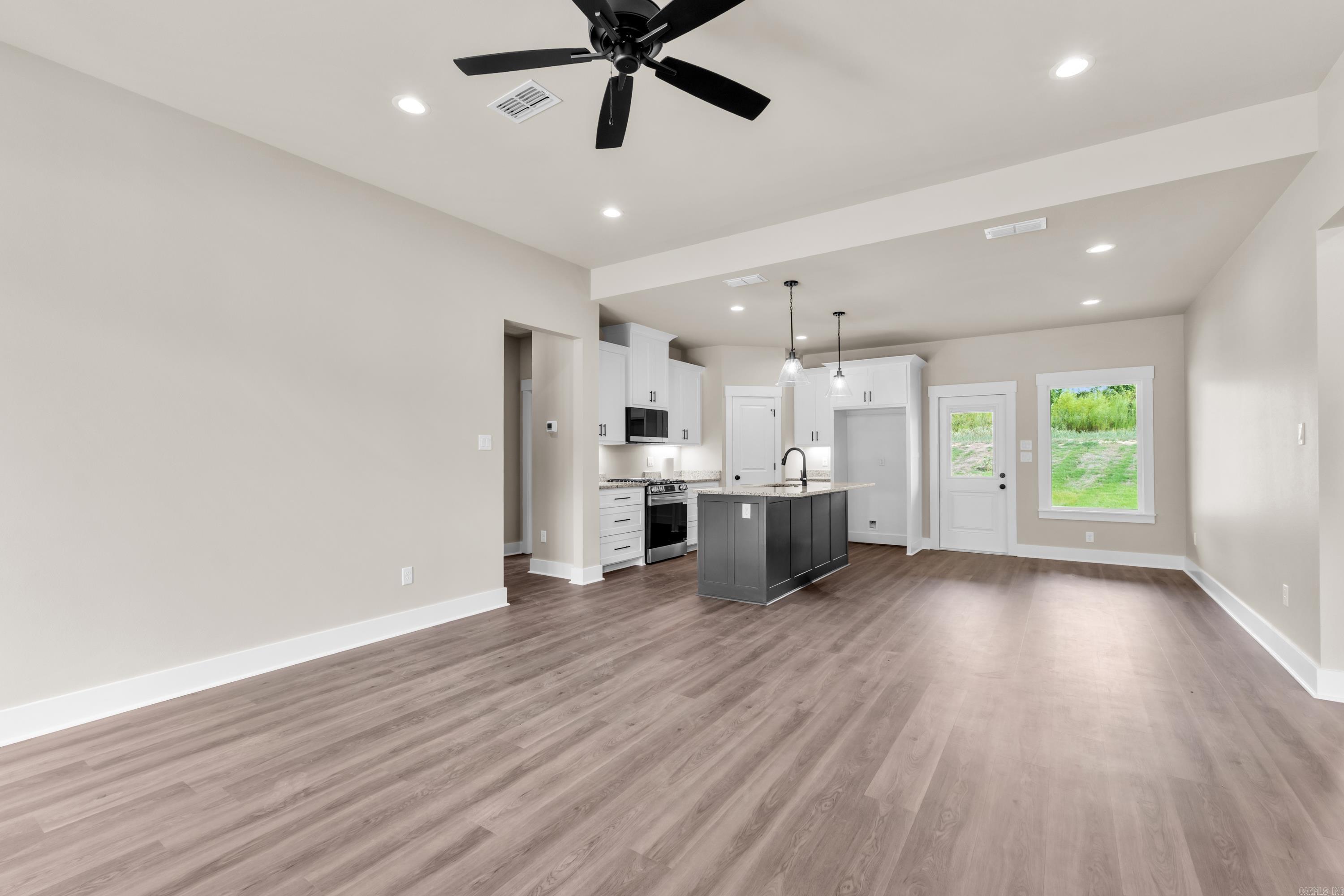140 Southridge Boulevard Property Photo 4