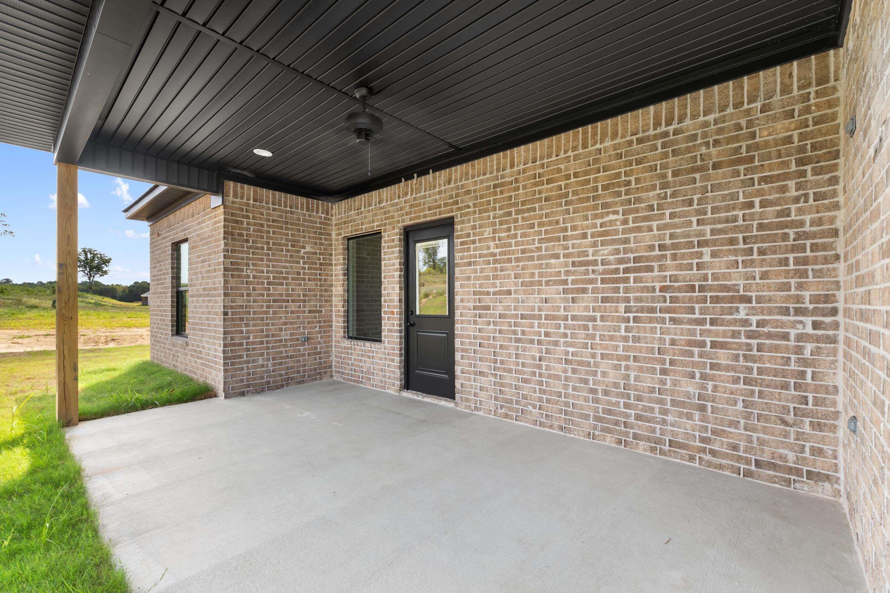 140 Southridge Boulevard Property Photo 22