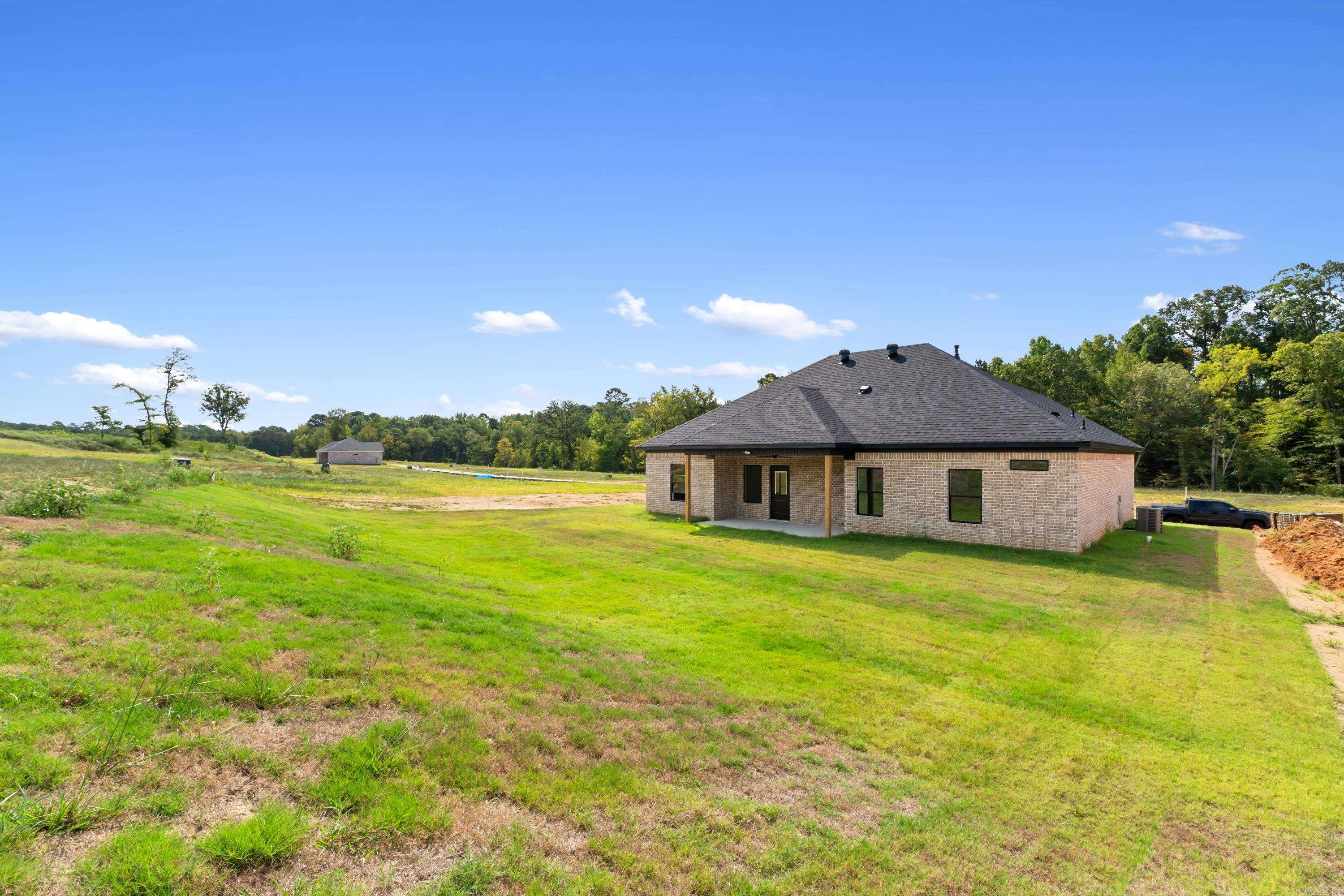 140 Southridge Boulevard Property Photo 23
