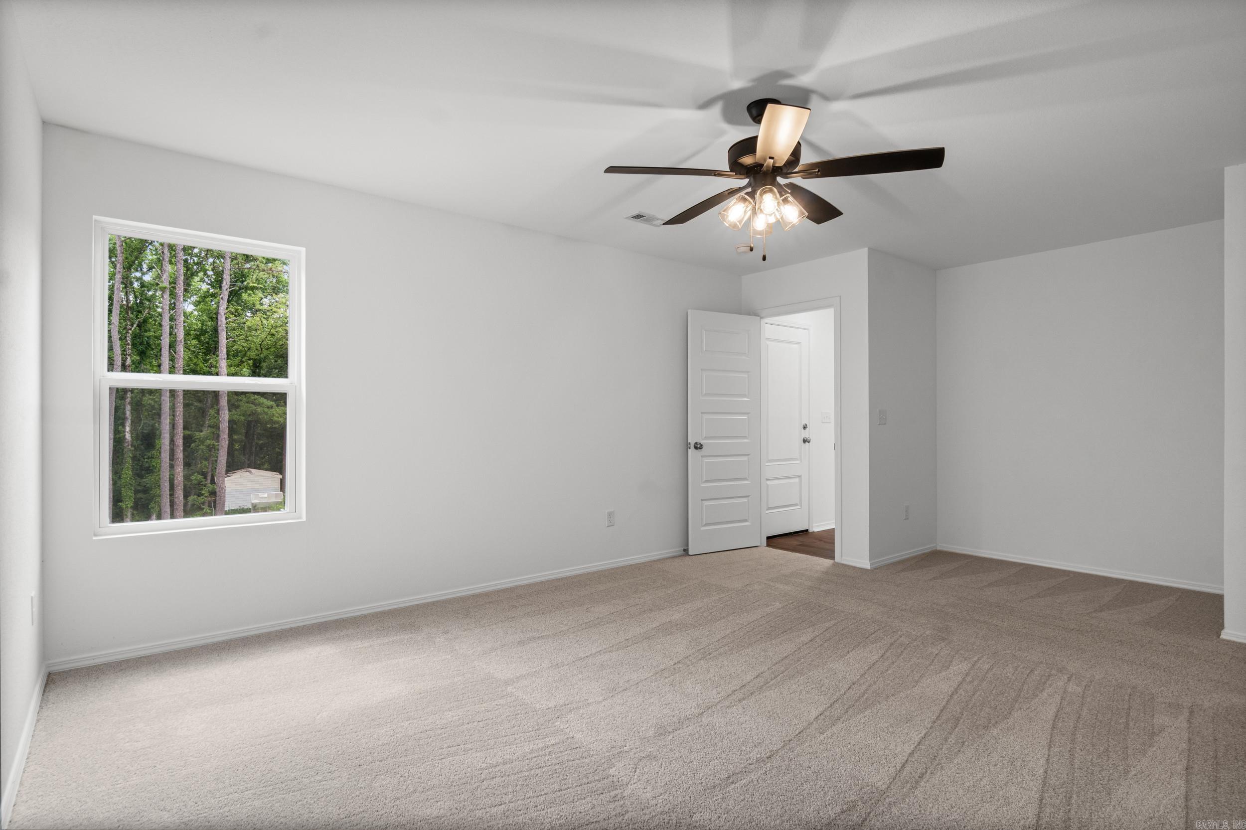 1601 Rambling Brook Drive Property Photo 18