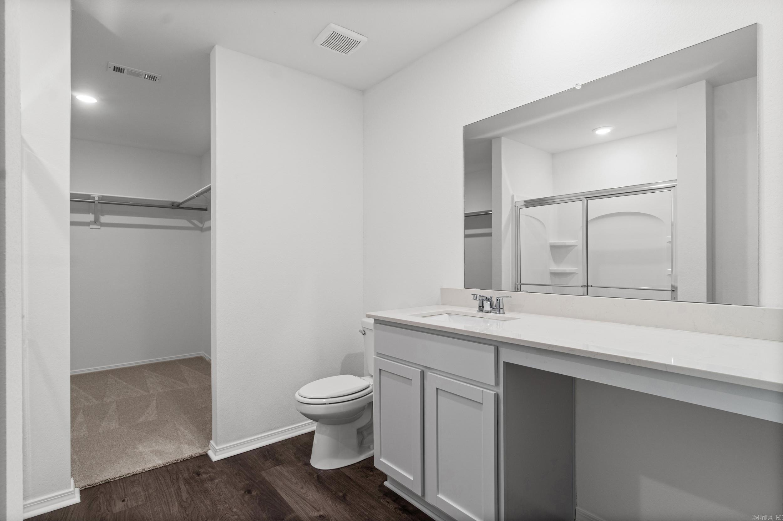 1601 Rambling Brook Drive Property Photo 19