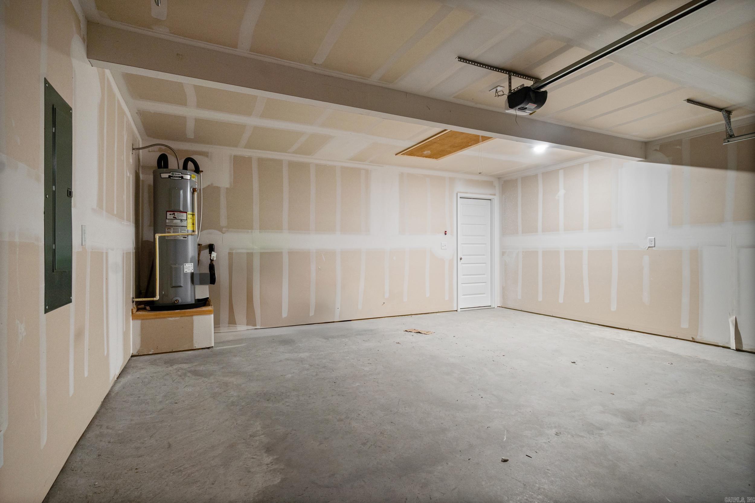 1601 Rambling Brook Drive Property Photo 28