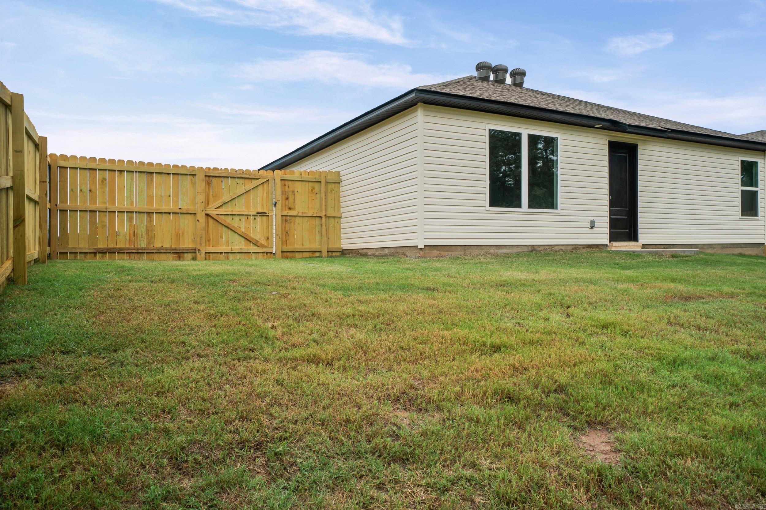 1601 Rambling Brook Drive Property Photo 31