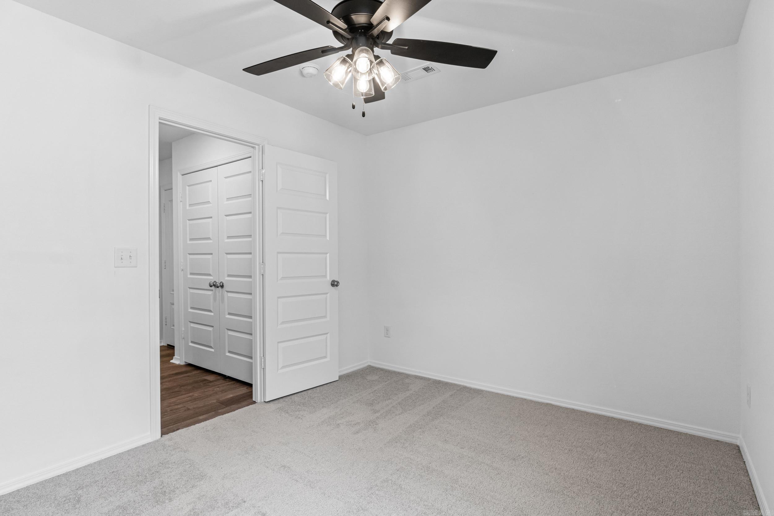 1000 Raven Walk Drive Property Photo 17