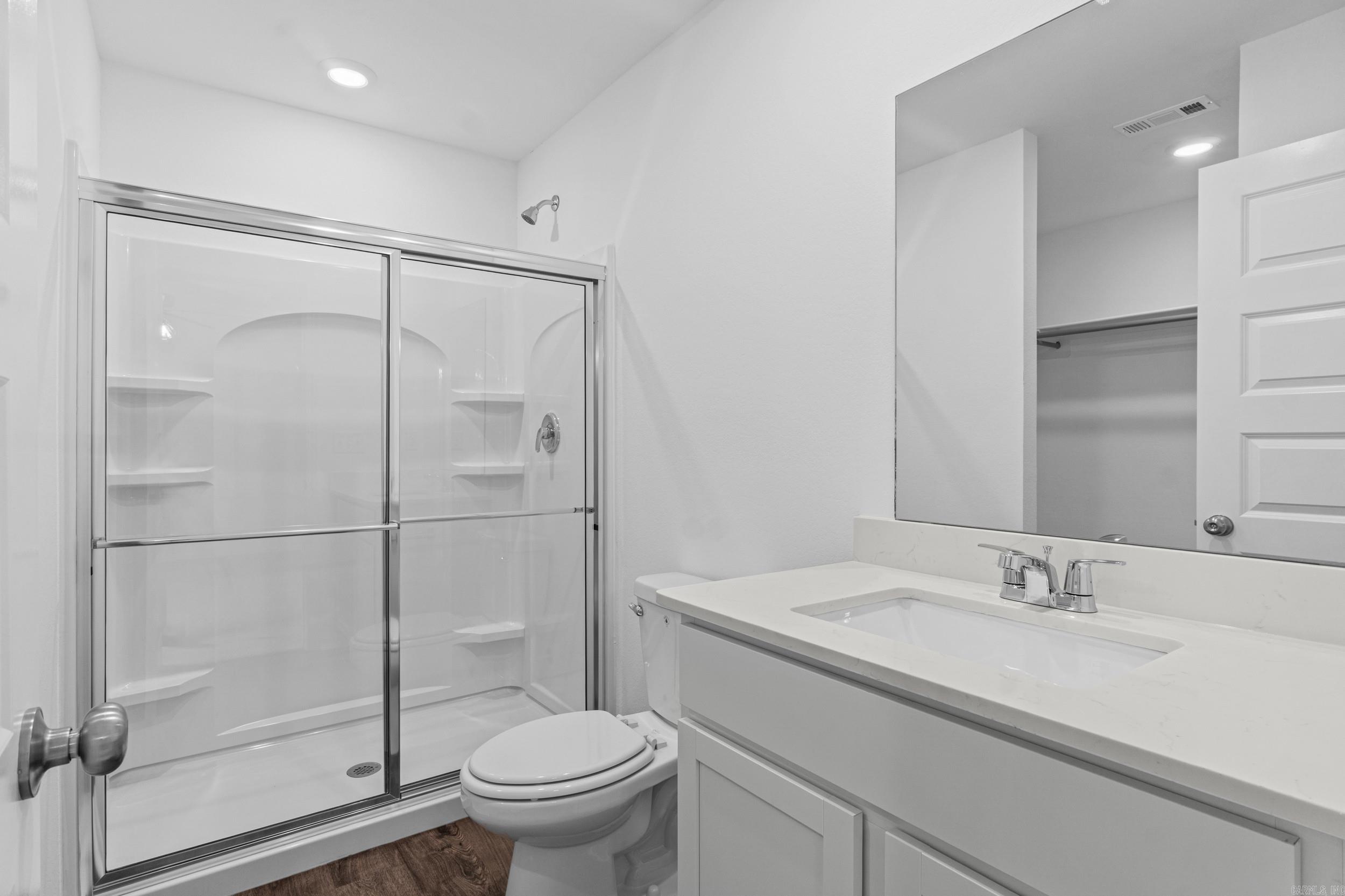 1000 Raven Walk Drive Property Photo 18