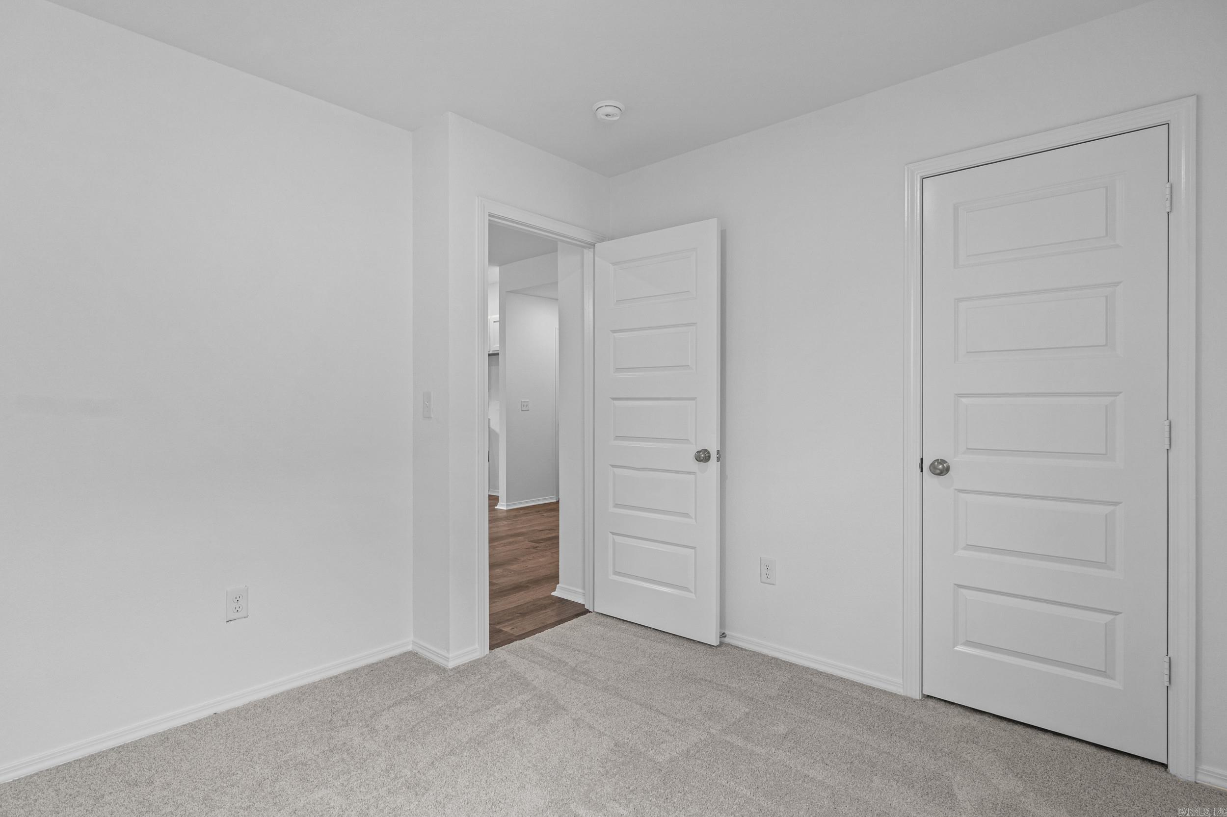 1000 Raven Walk Drive Property Photo 22