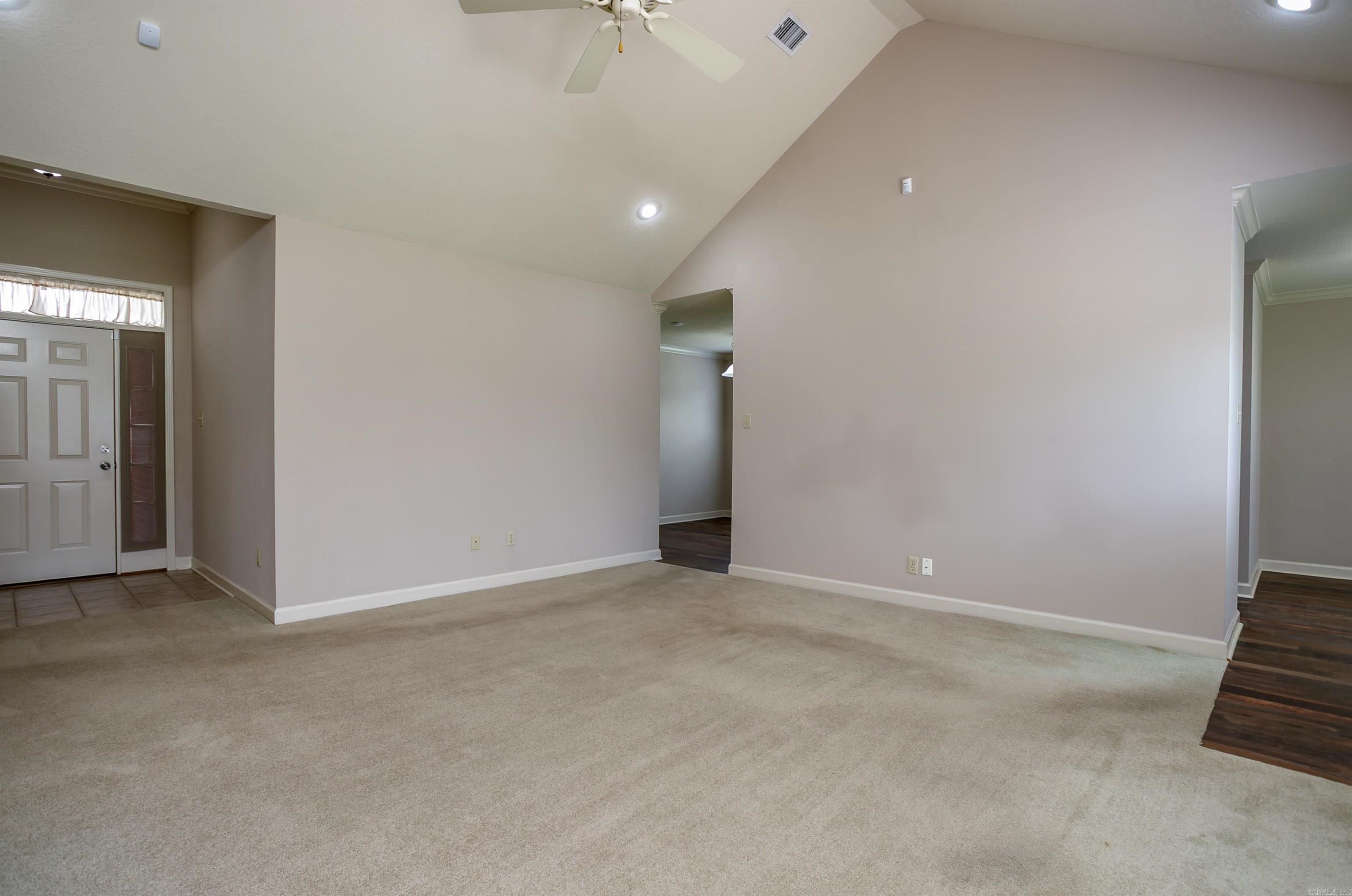 4700 Peter Trail Property Photo 11
