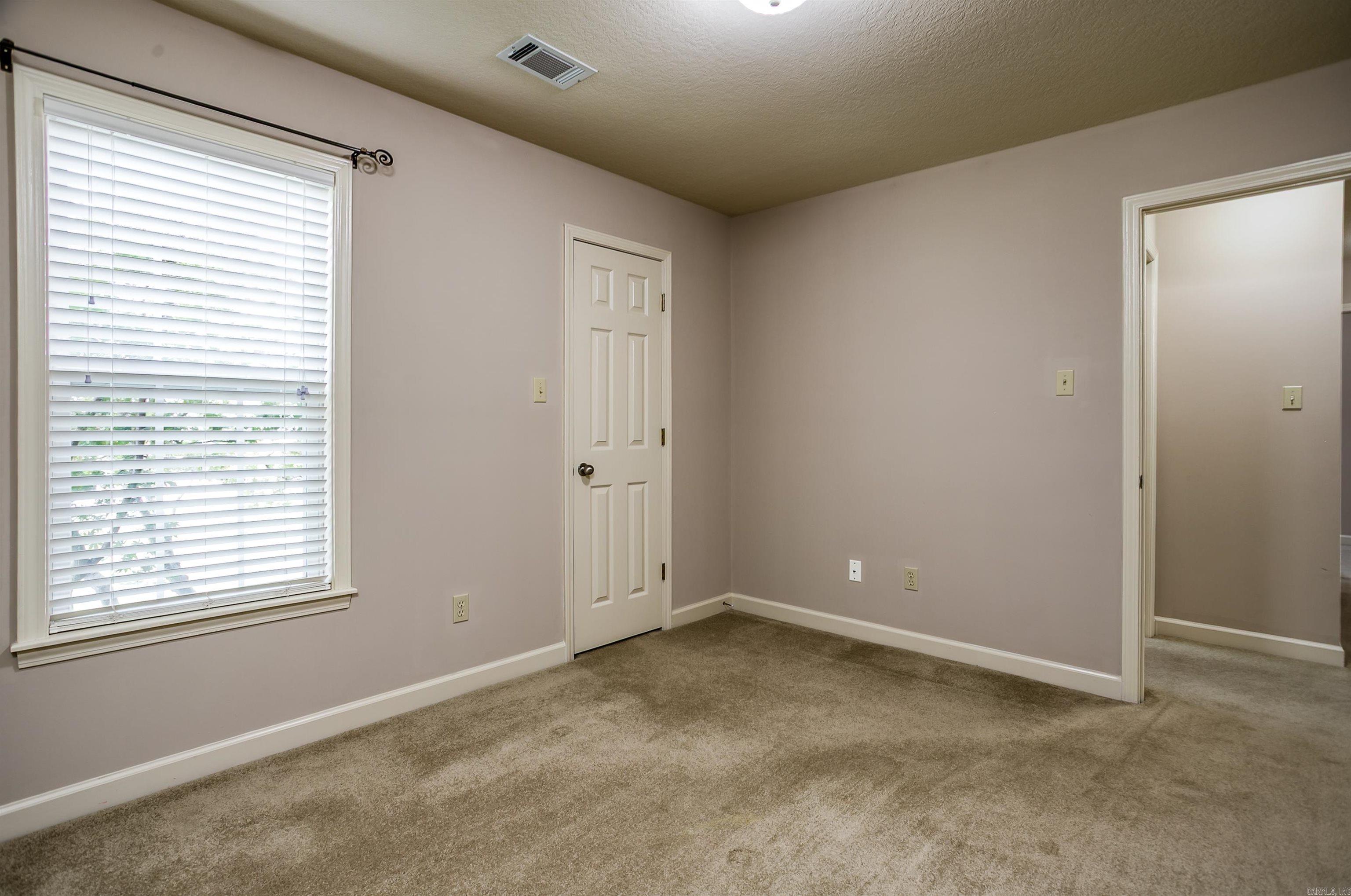 4700 Peter Trail Property Photo 28