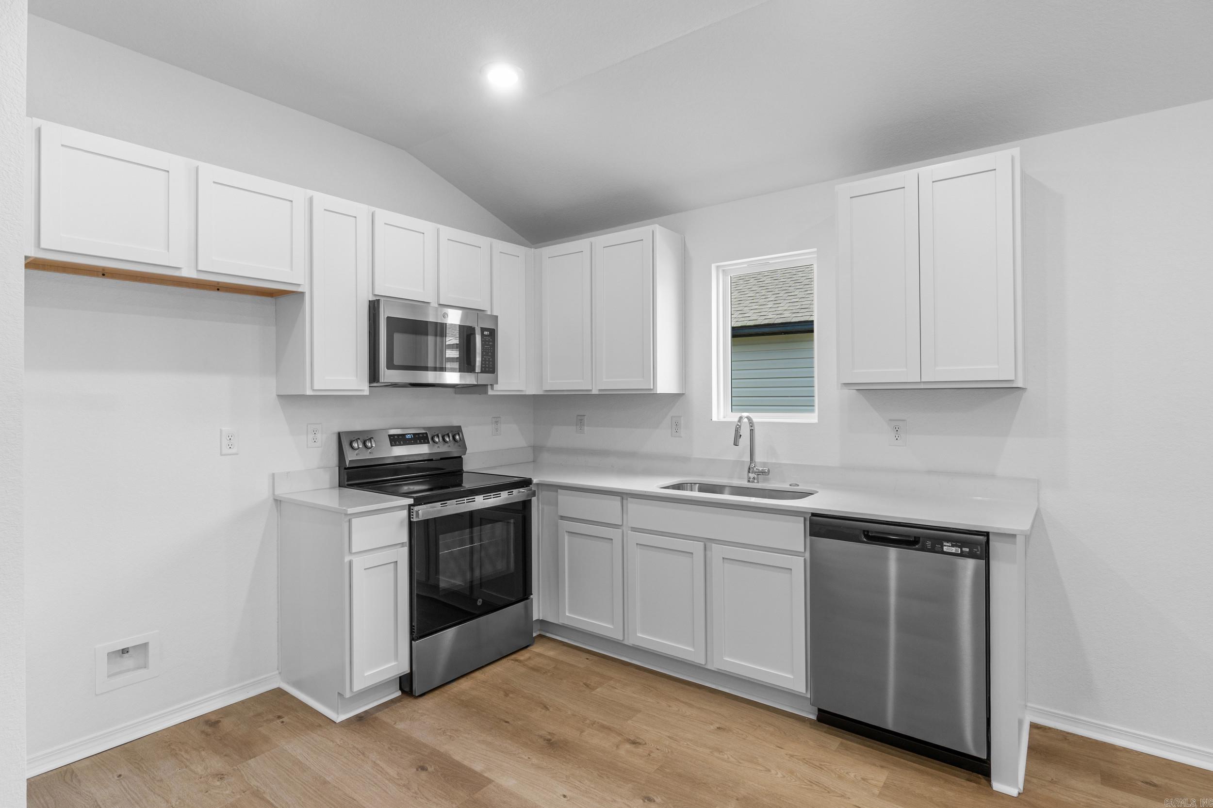142 Jonathan Drive Property Photo 13