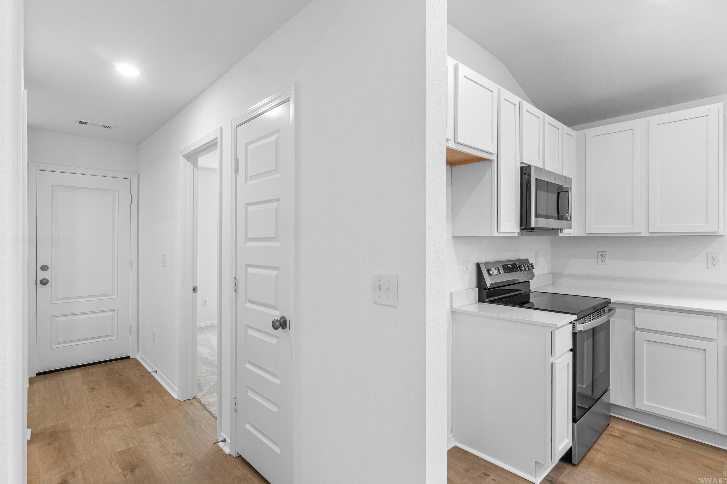 142 Jonathan Drive Property Photo 14