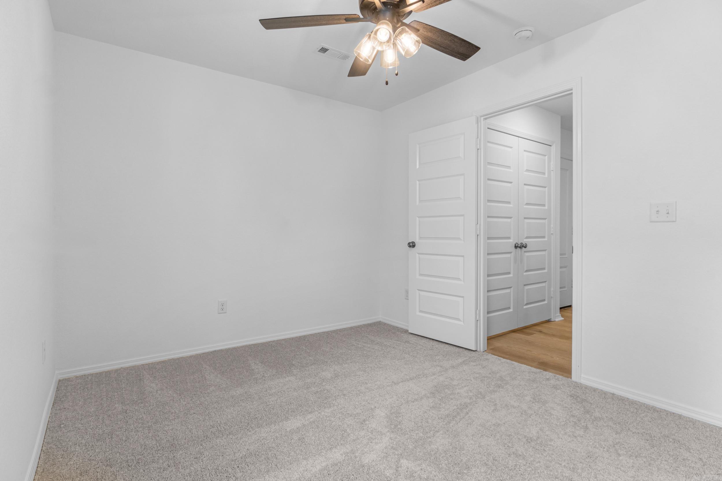 142 Jonathan Drive Property Photo 17