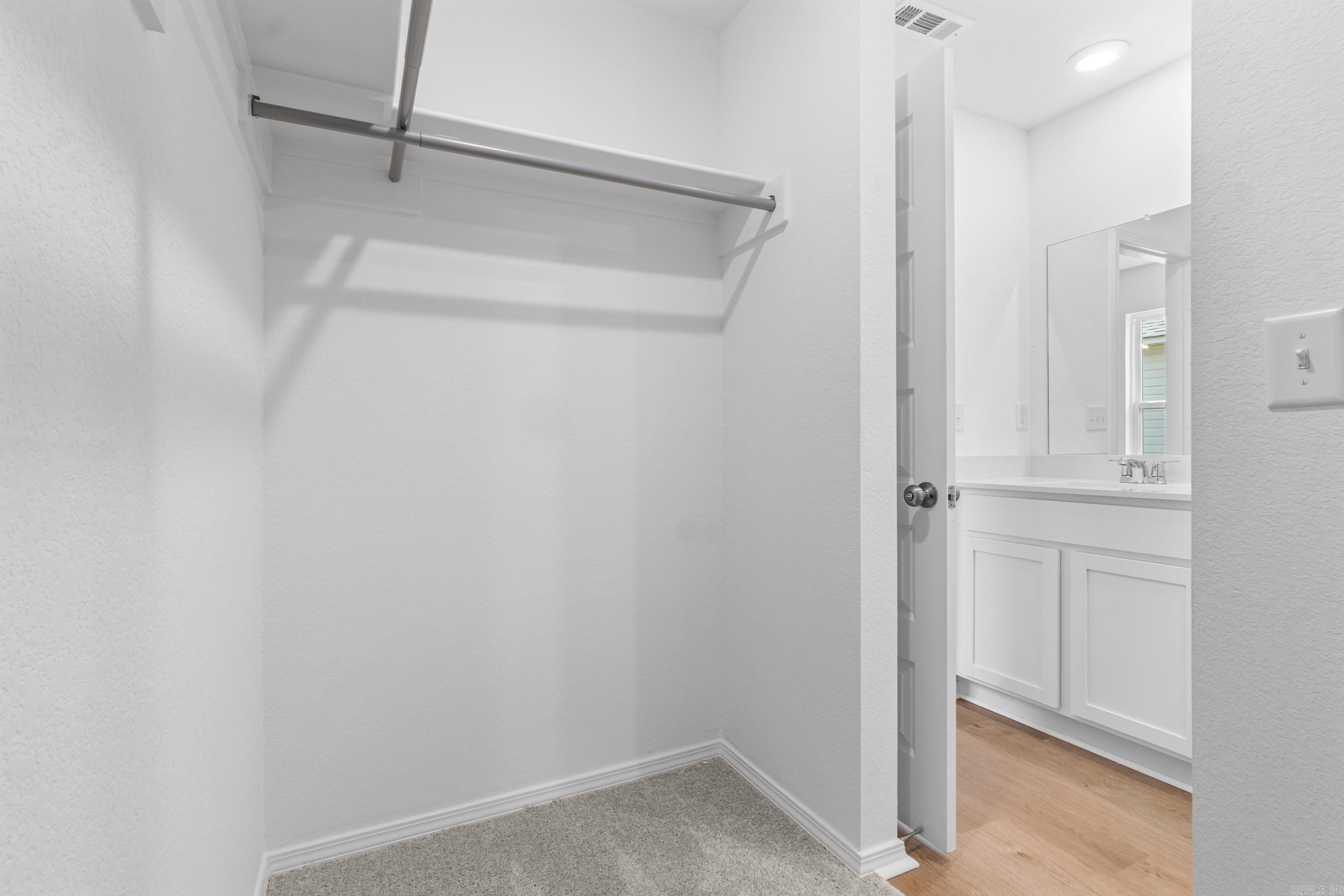 142 Jonathan Drive Property Photo 21