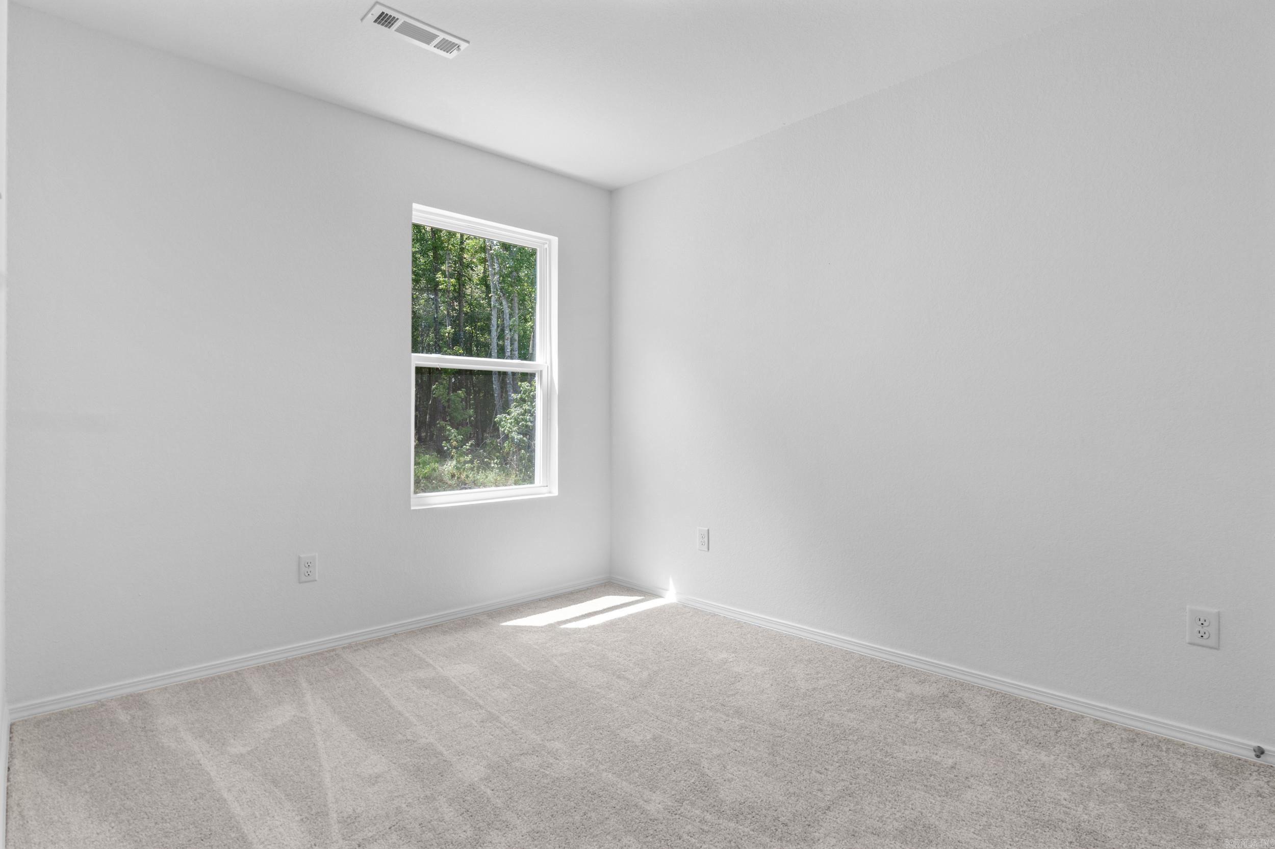142 Jonathan Drive Property Photo 22