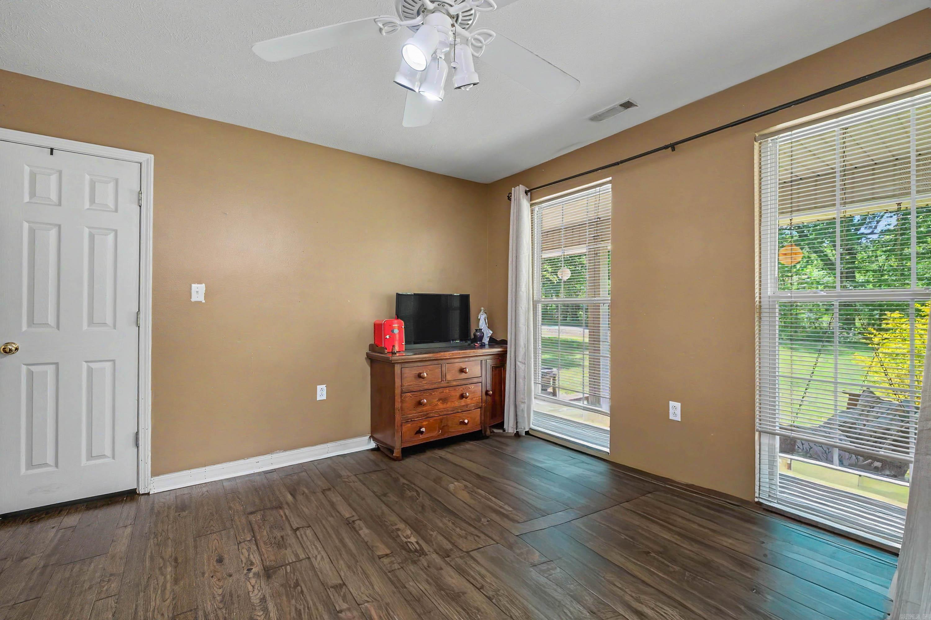 12 Wintercreek Drive Property Photo 24
