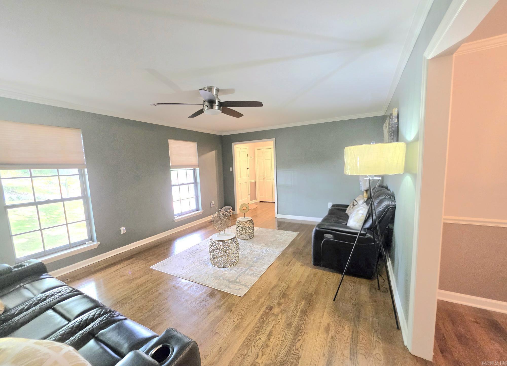 8719 Boulder Lane Property Photo 3