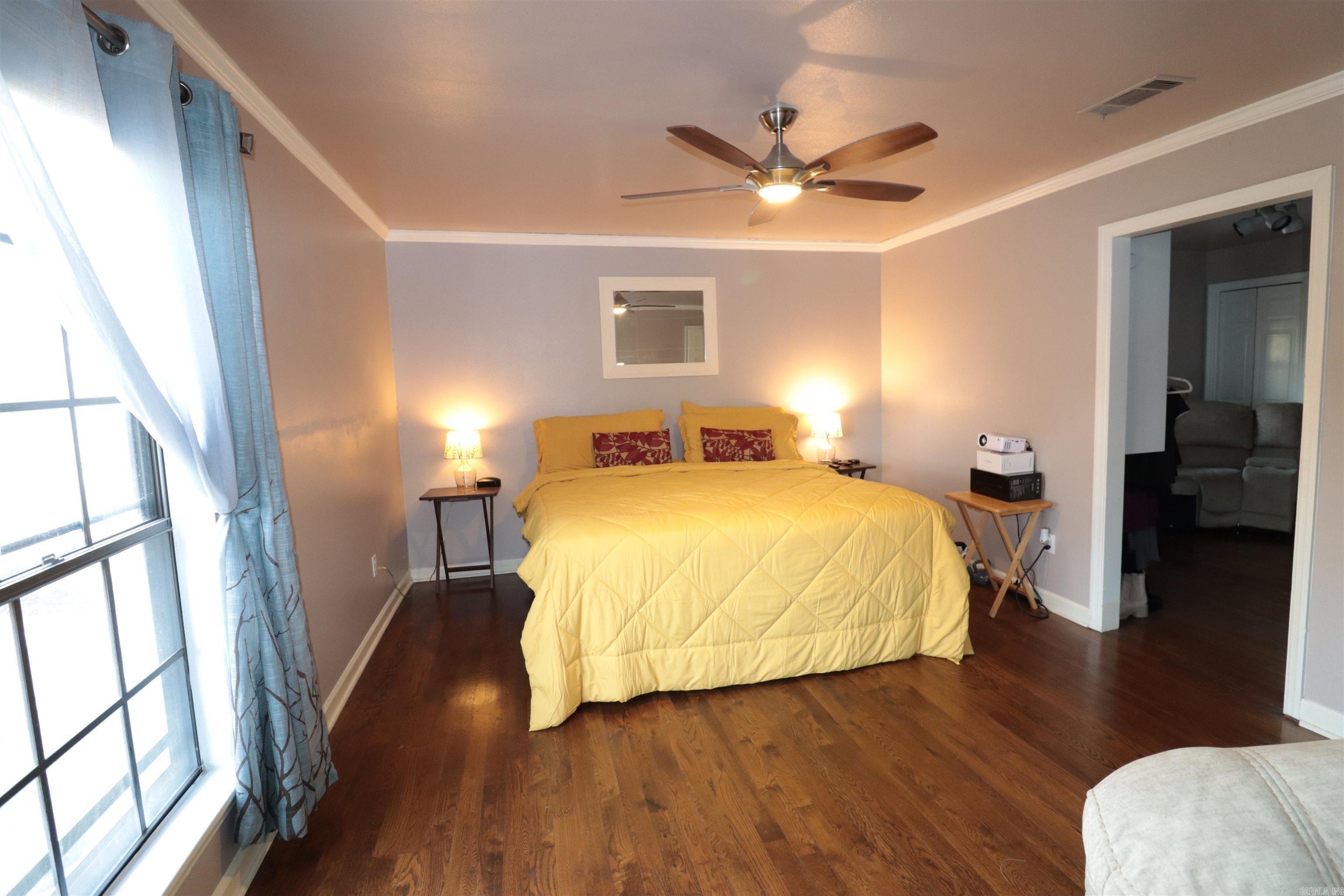 8719 Boulder Lane Property Photo 16