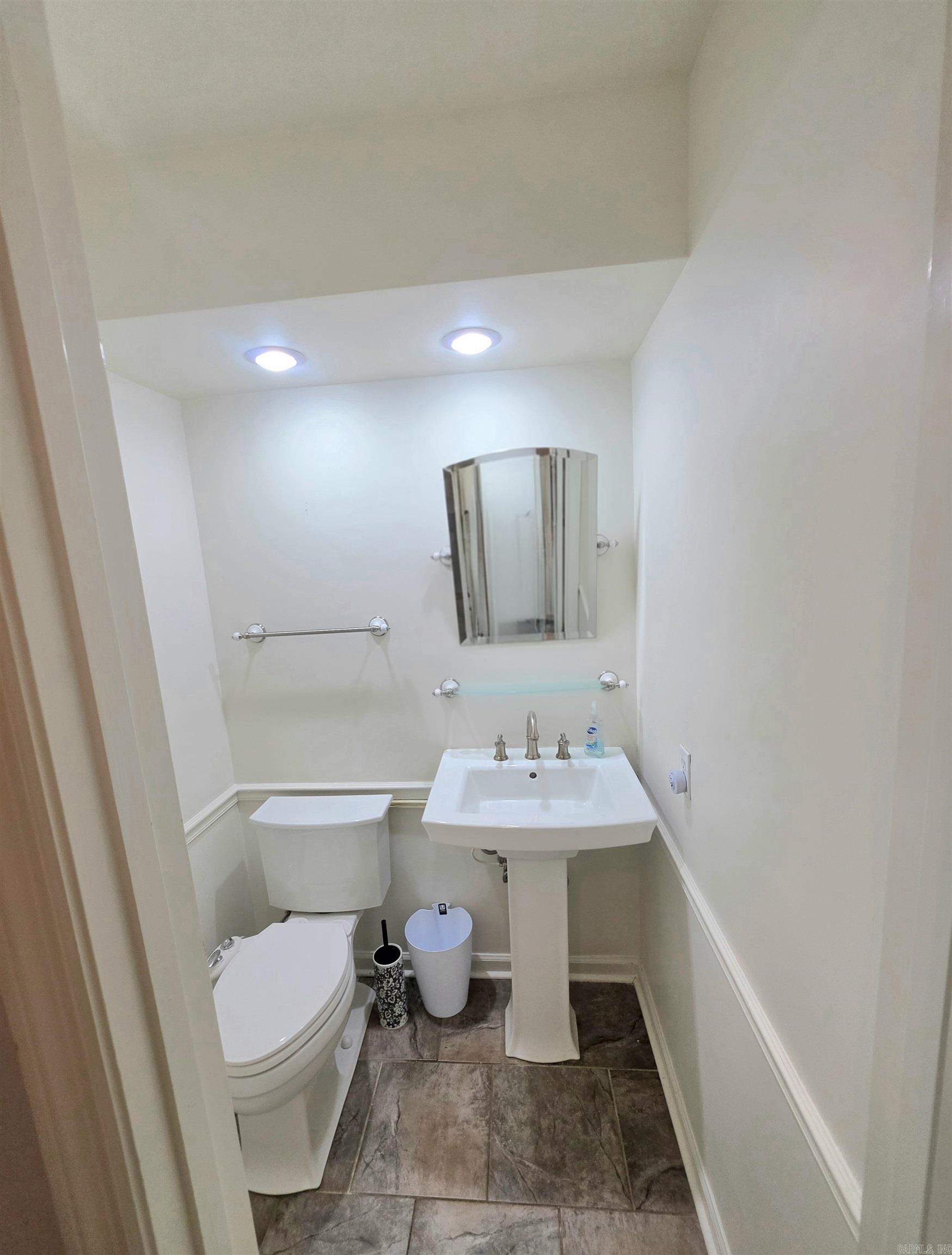 8719 Boulder Lane Property Photo 39
