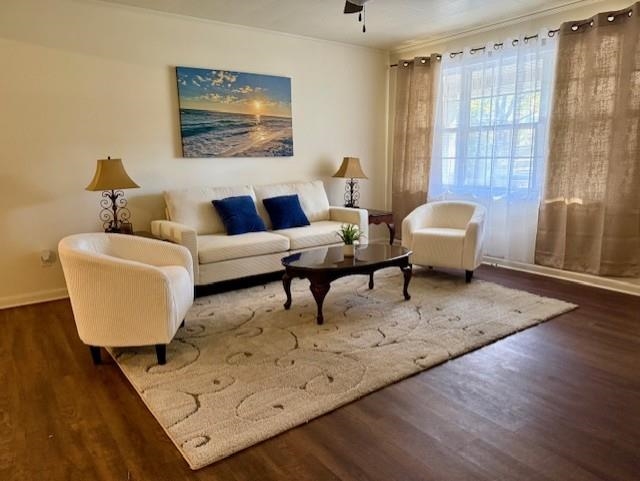 2187 Seagraves Road Property Photo 4
