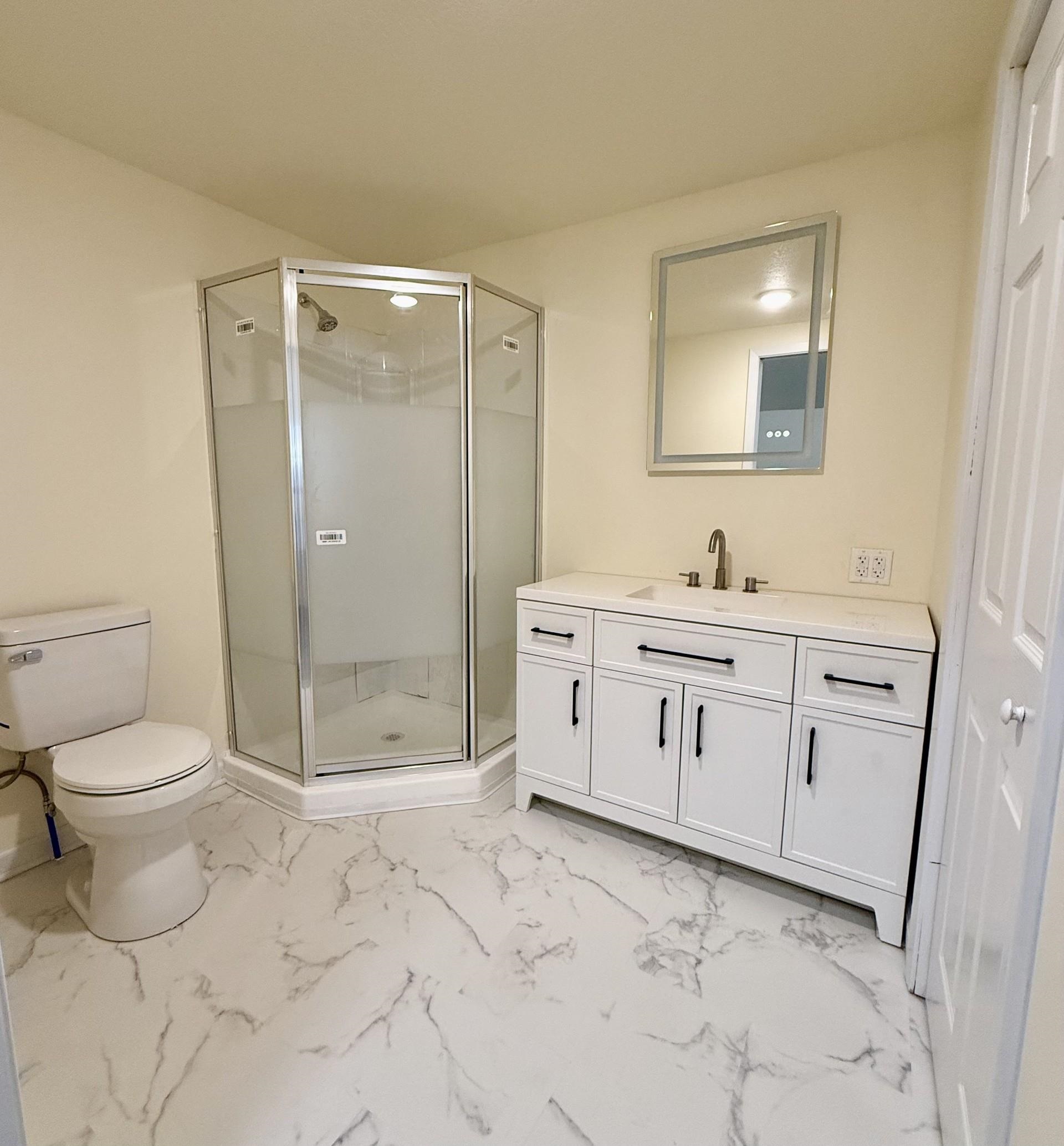2187 Seagraves Road Property Photo 13