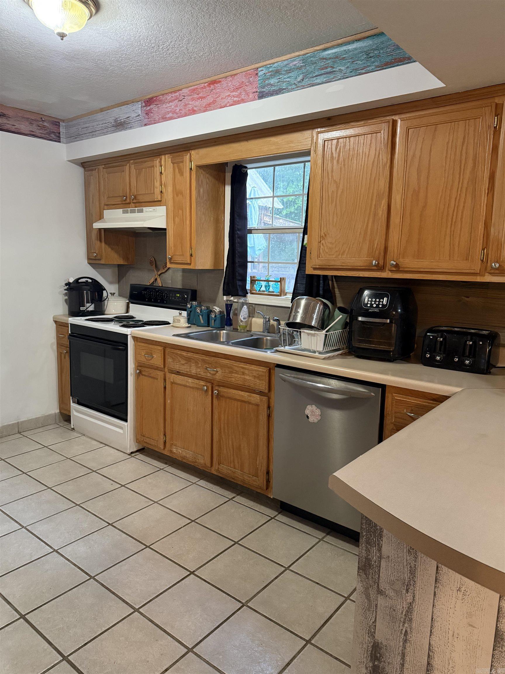 3610 Shelby Drive Property Photo 8
