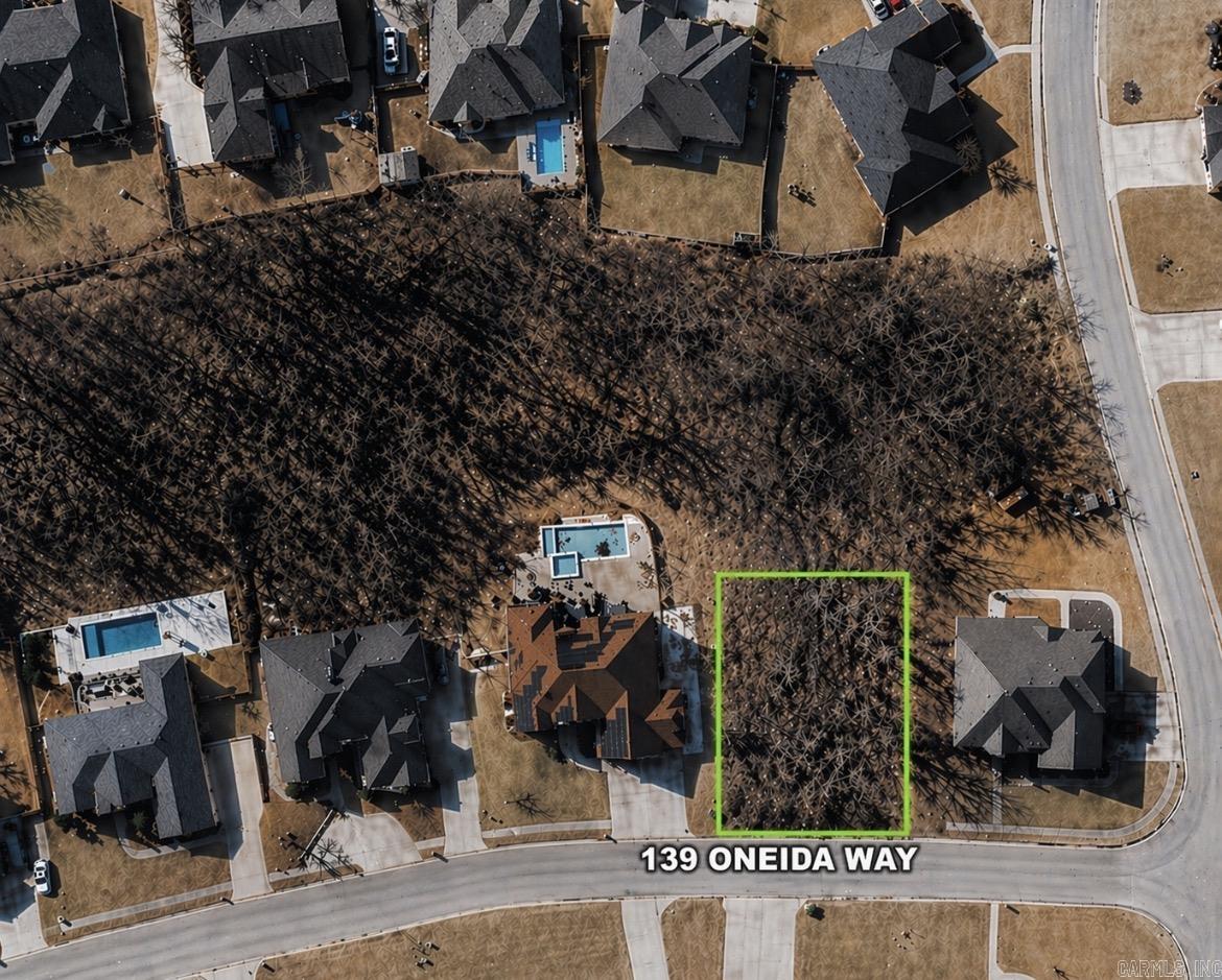 139 Oneida Way Property Photo 2