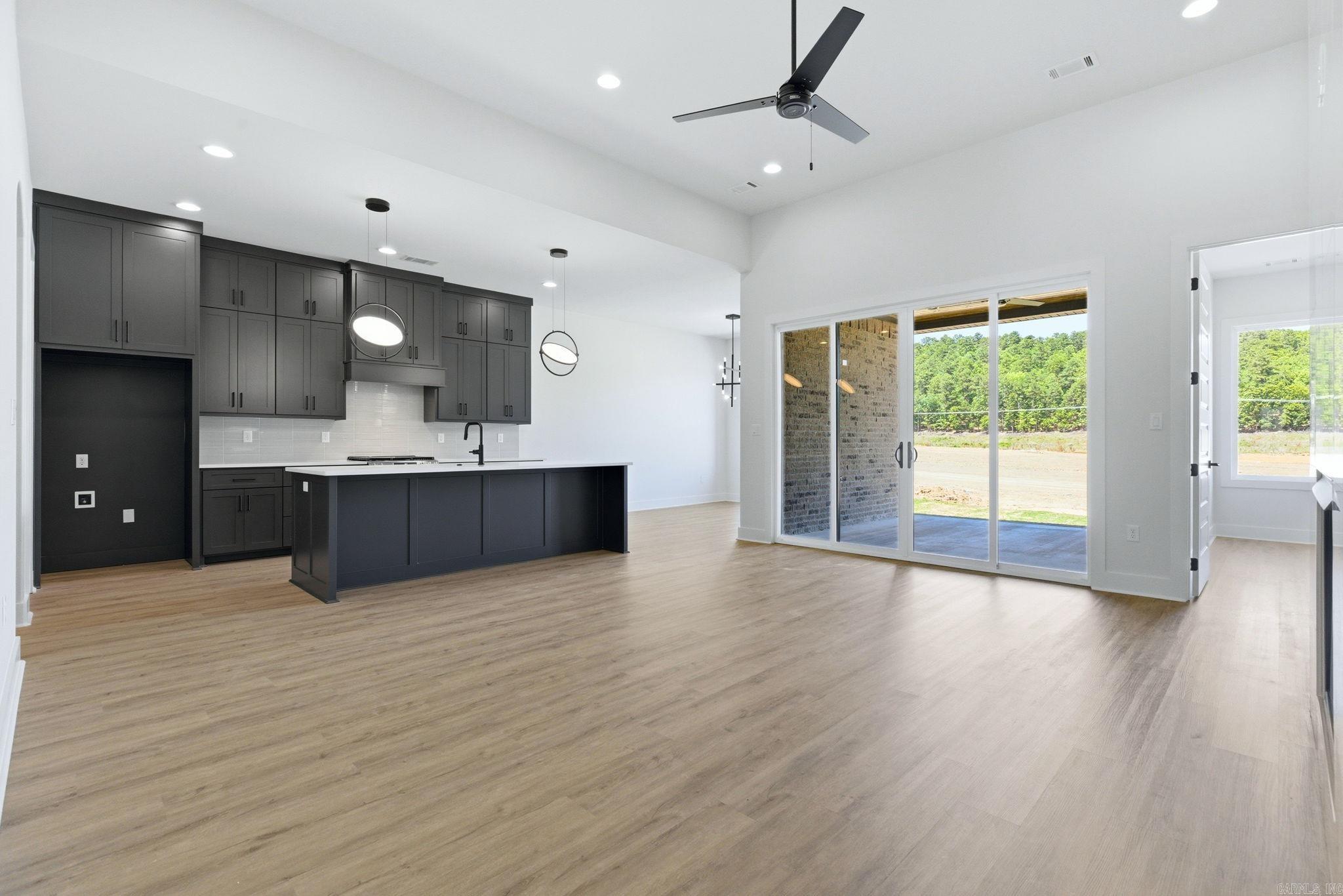 20 Mountain Brook Road Property Photo 6