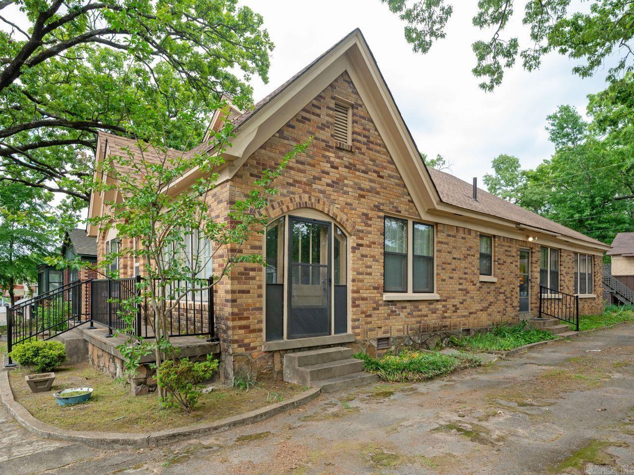 1305 Fair Park Blvd Property Photo 3