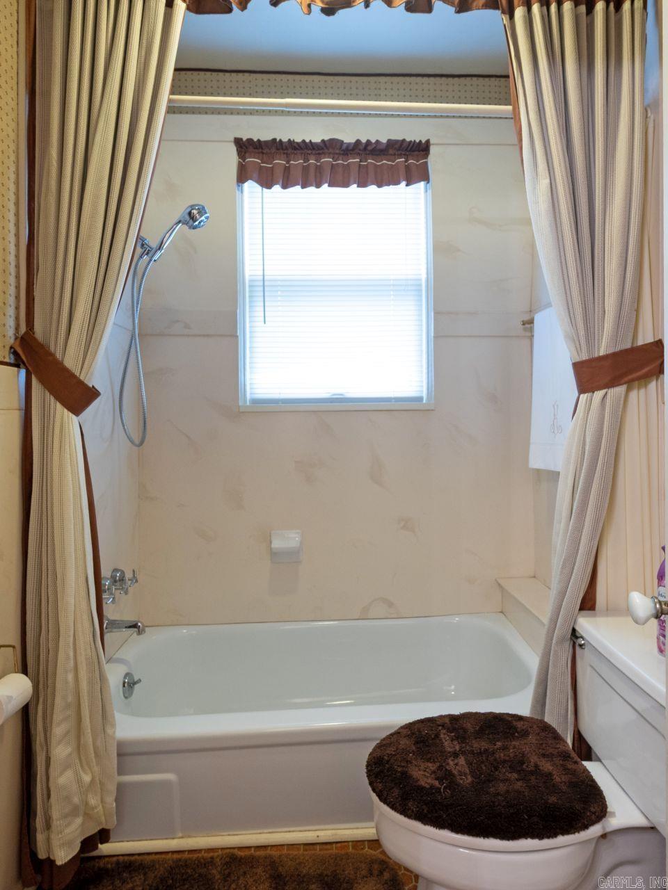 1305 Fair Park Blvd Property Photo 30
