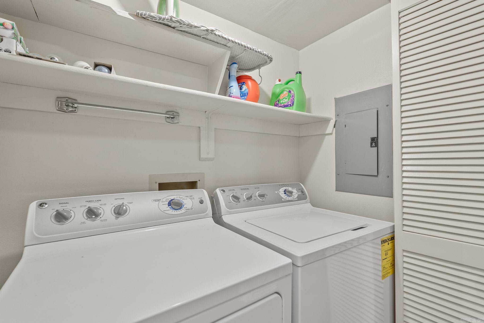 2200 Andover Court 402 Property Photo 13