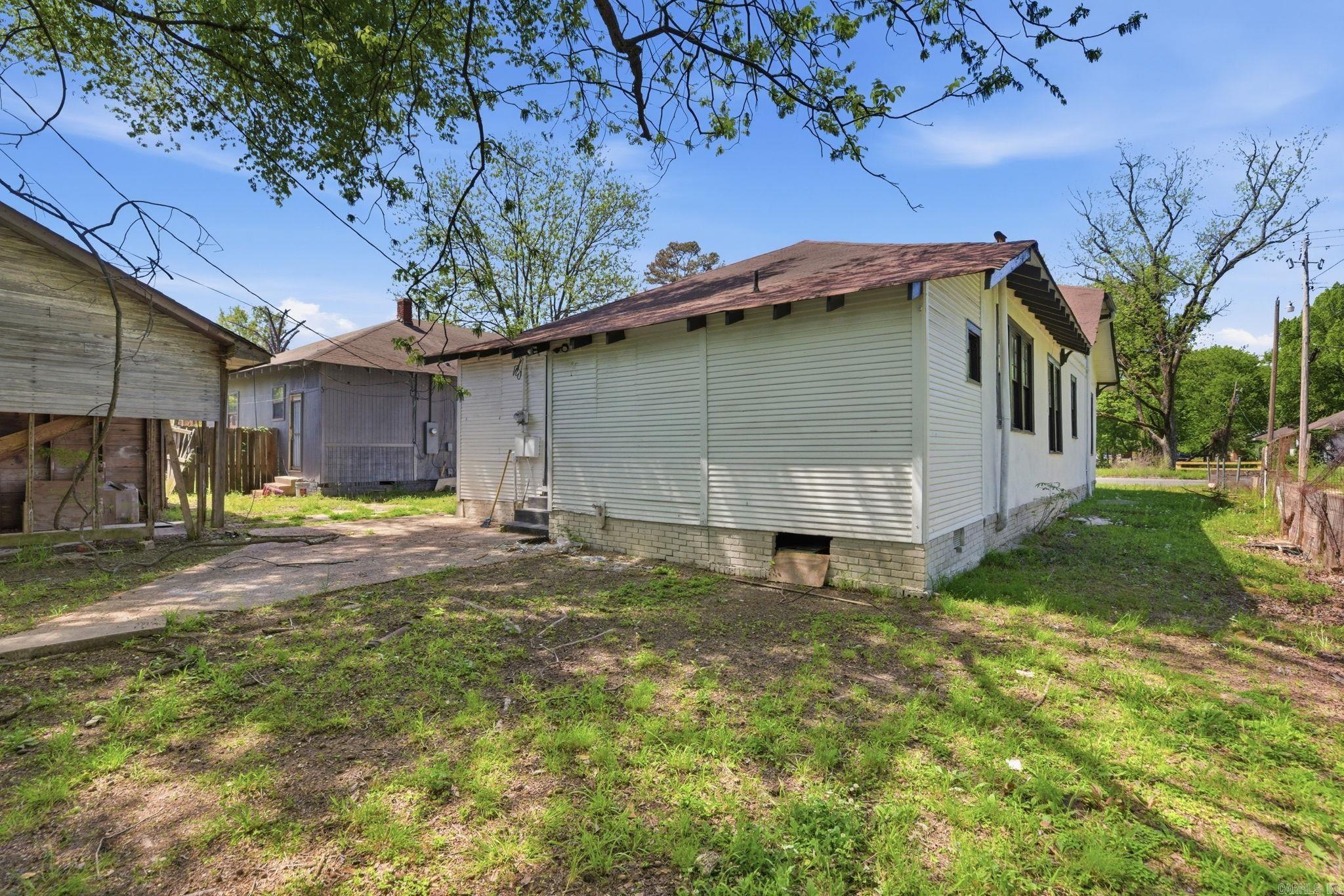 2115 S Cherry St Property Photo 30