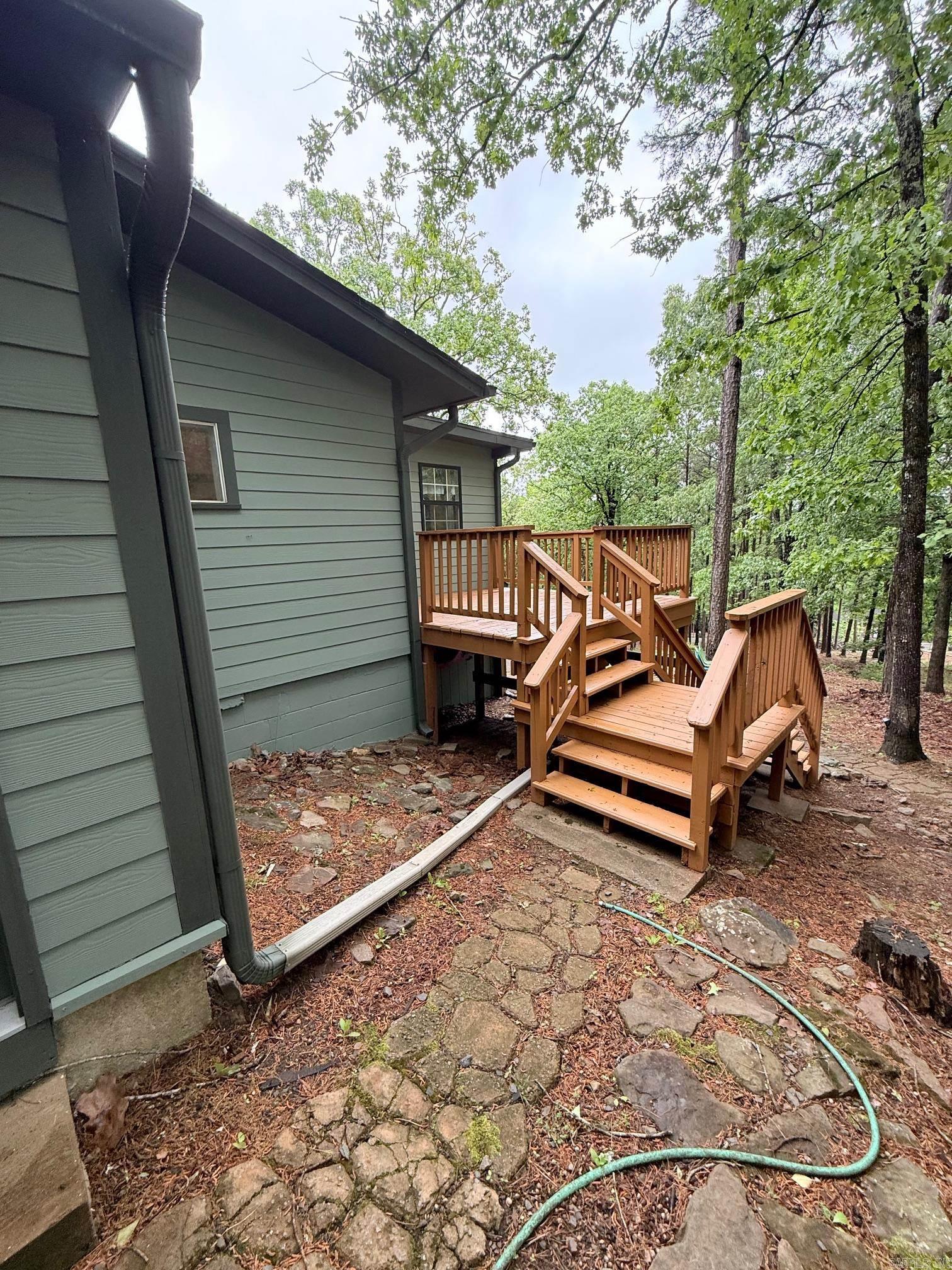 120 Cedar Valley Property Photo 6