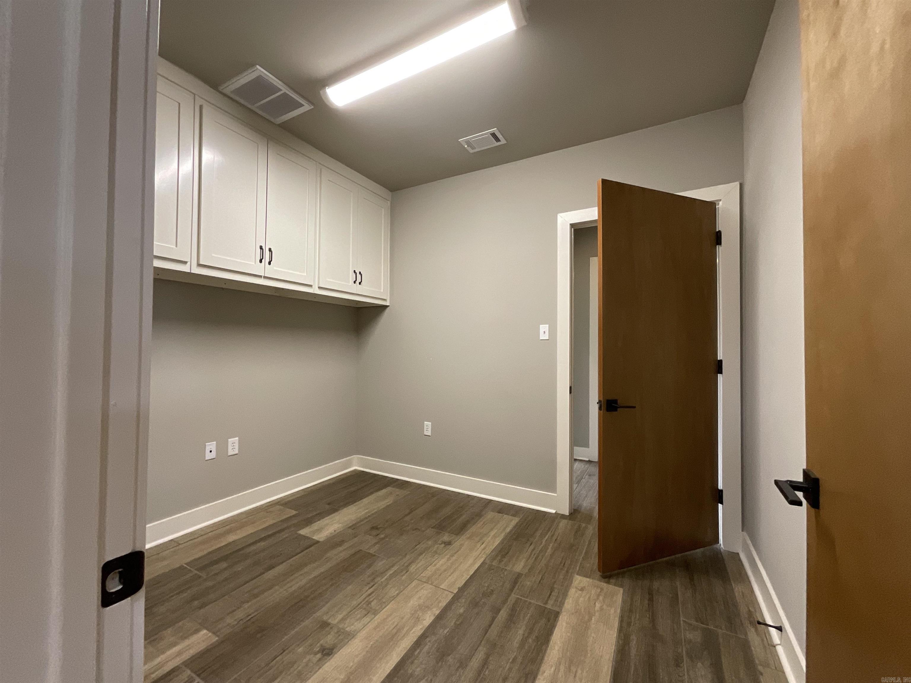 1009 S Redmond Road Property Photo 16