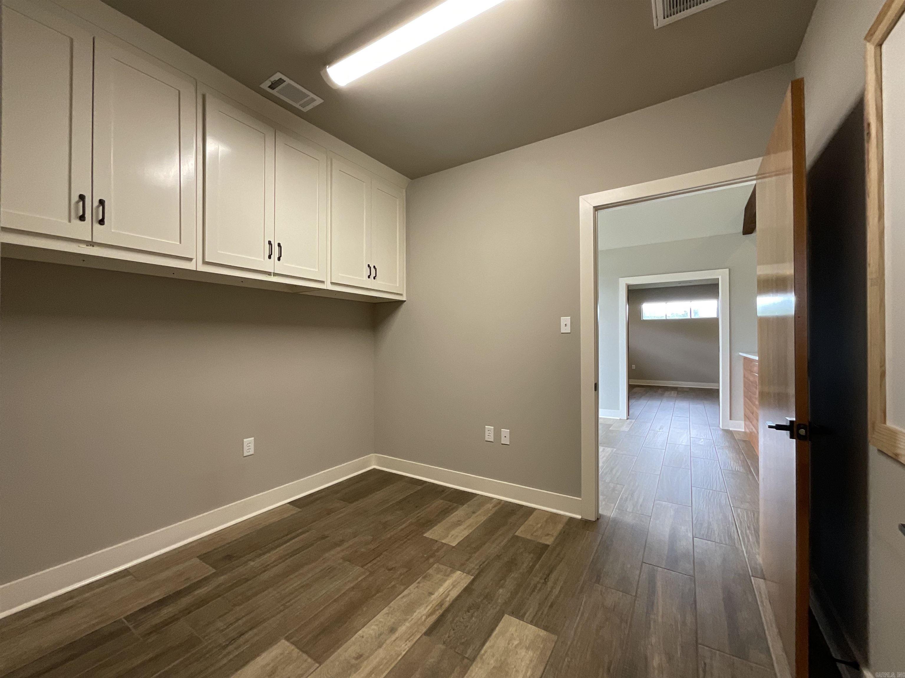 1009 S Redmond Road Property Photo 20