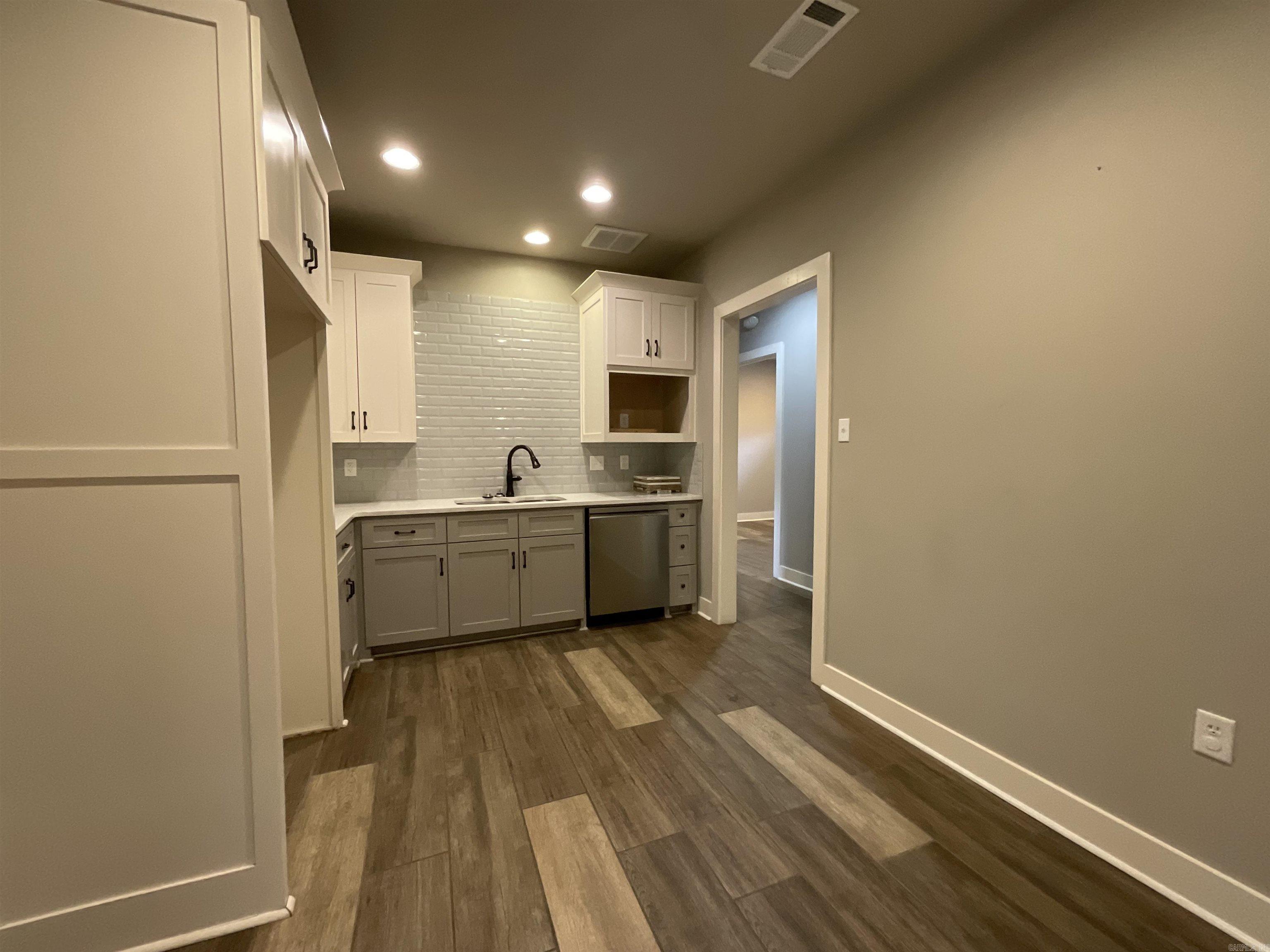 1009 S Redmond Road Property Photo 21