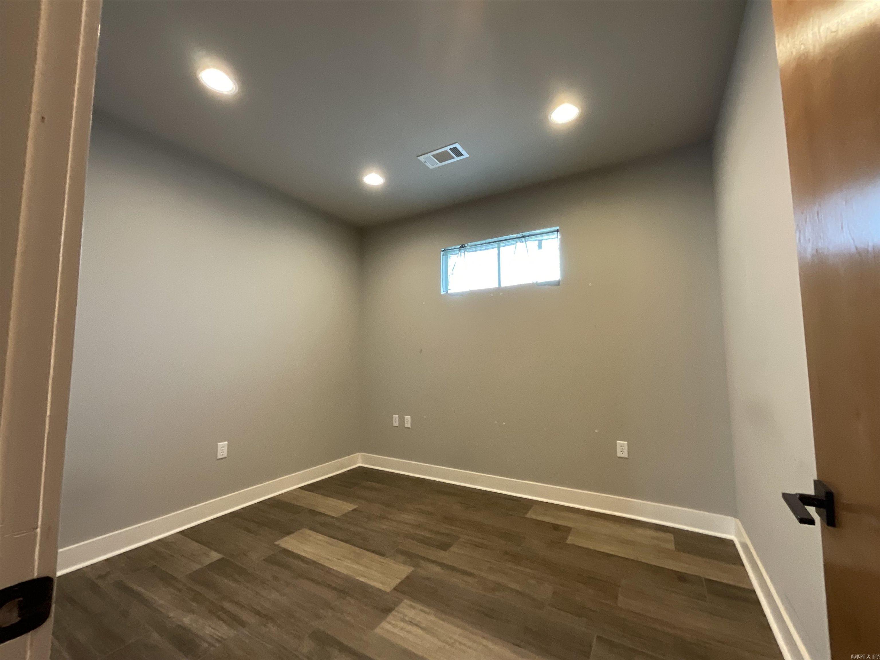 1009 S Redmond Road Property Photo 27