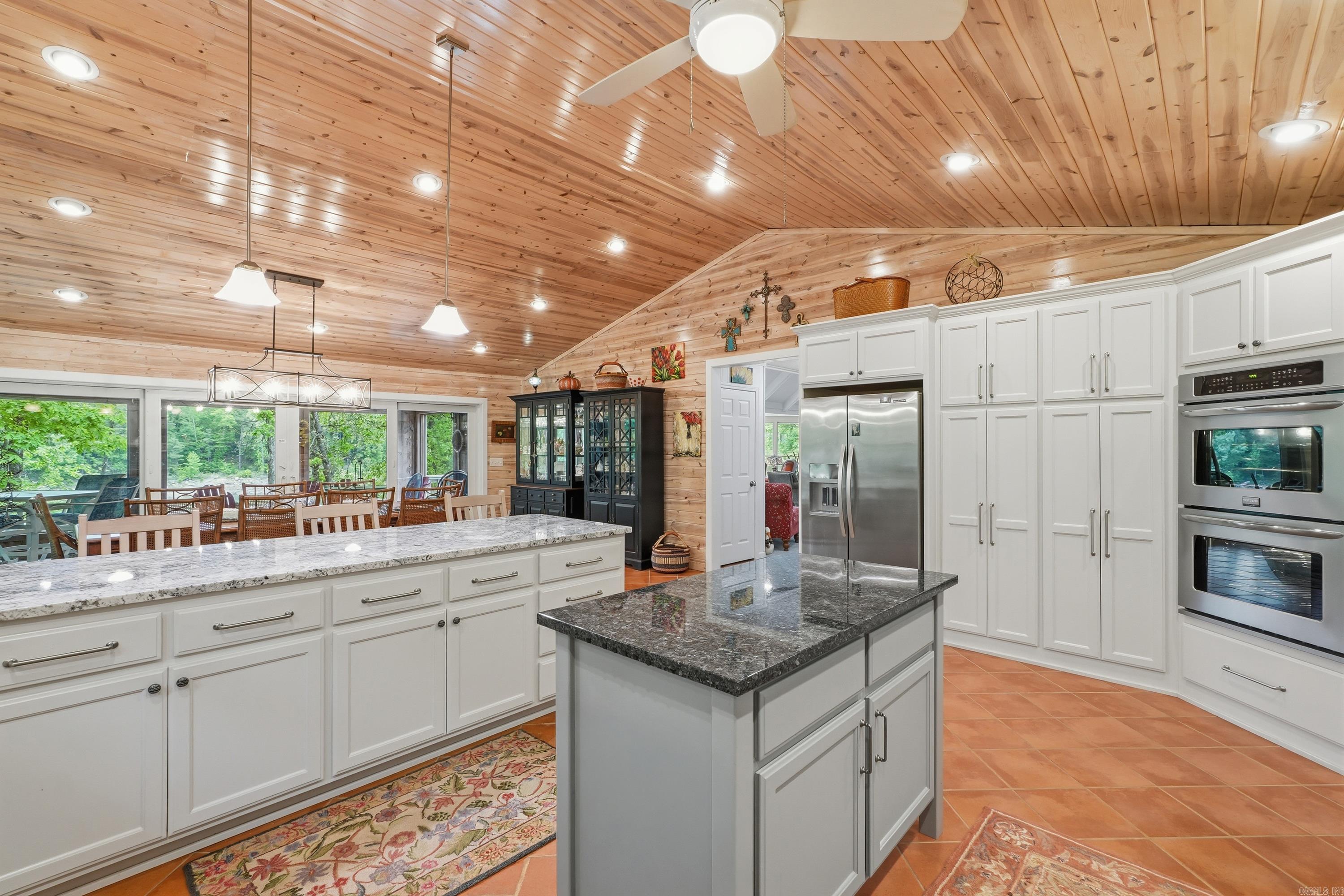 124 Sylvan Shores Drive Property Photo 19