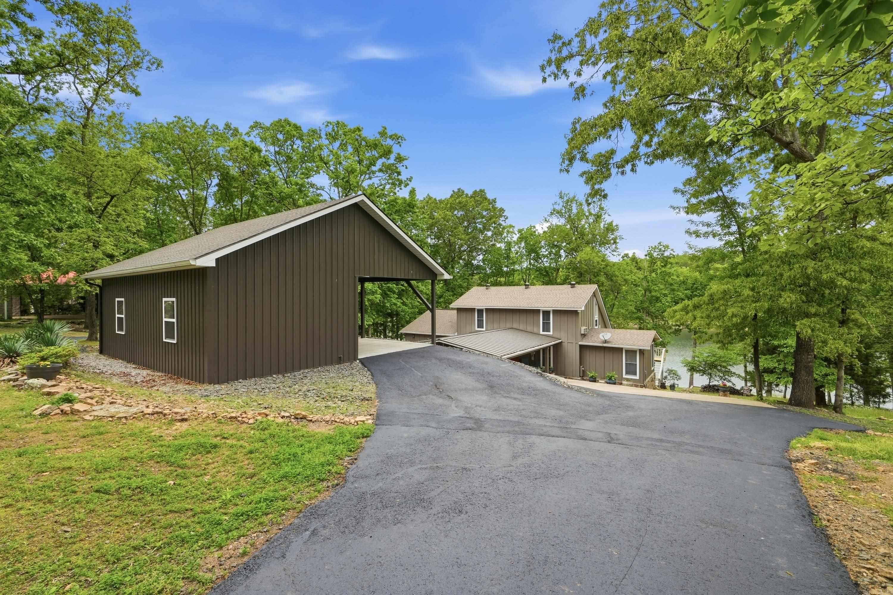 124 Sylvan Shores Drive Property Photo 45