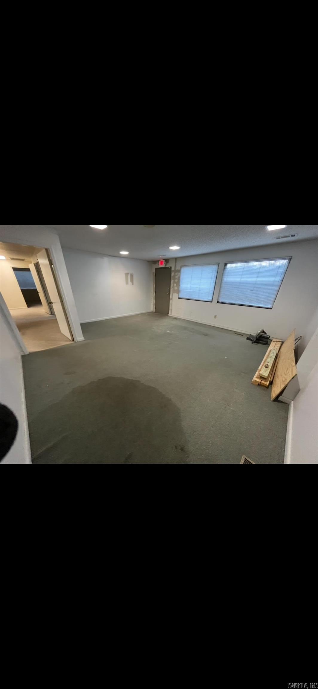 1529 S University Ave Property Photo 19