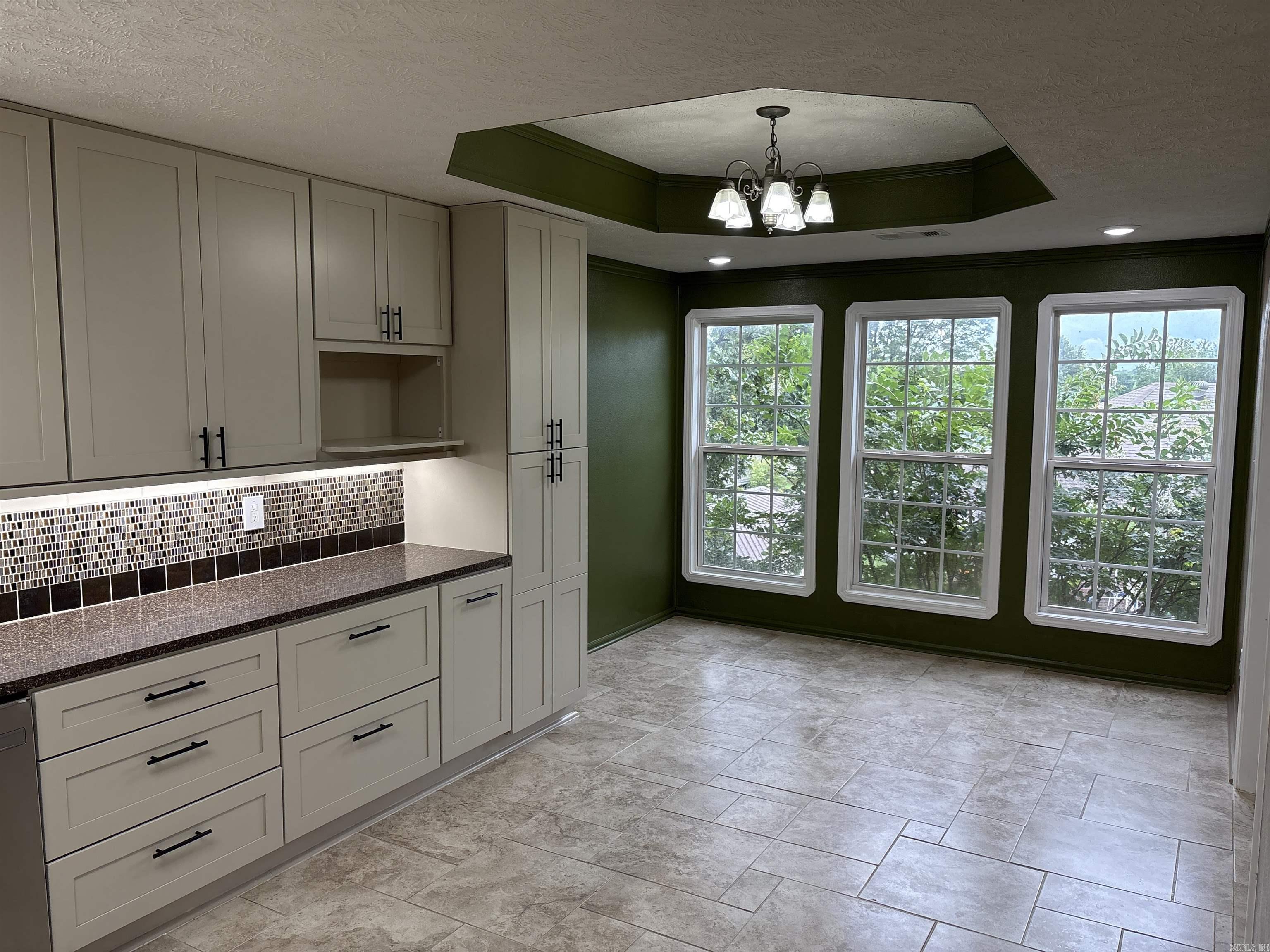 1660 Nighthawk Circle Property Photo 6