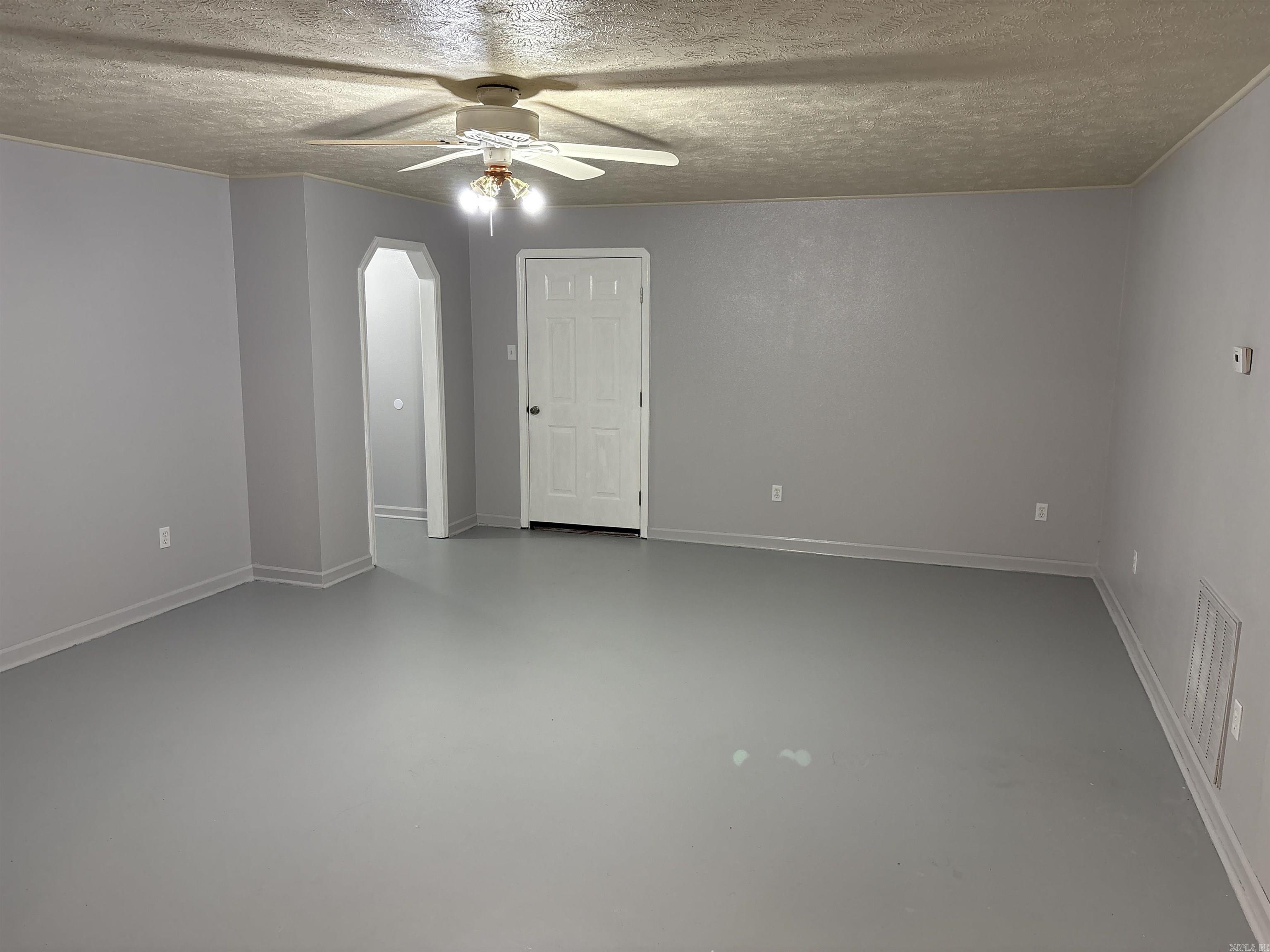 1660 Nighthawk Circle Property Photo 10