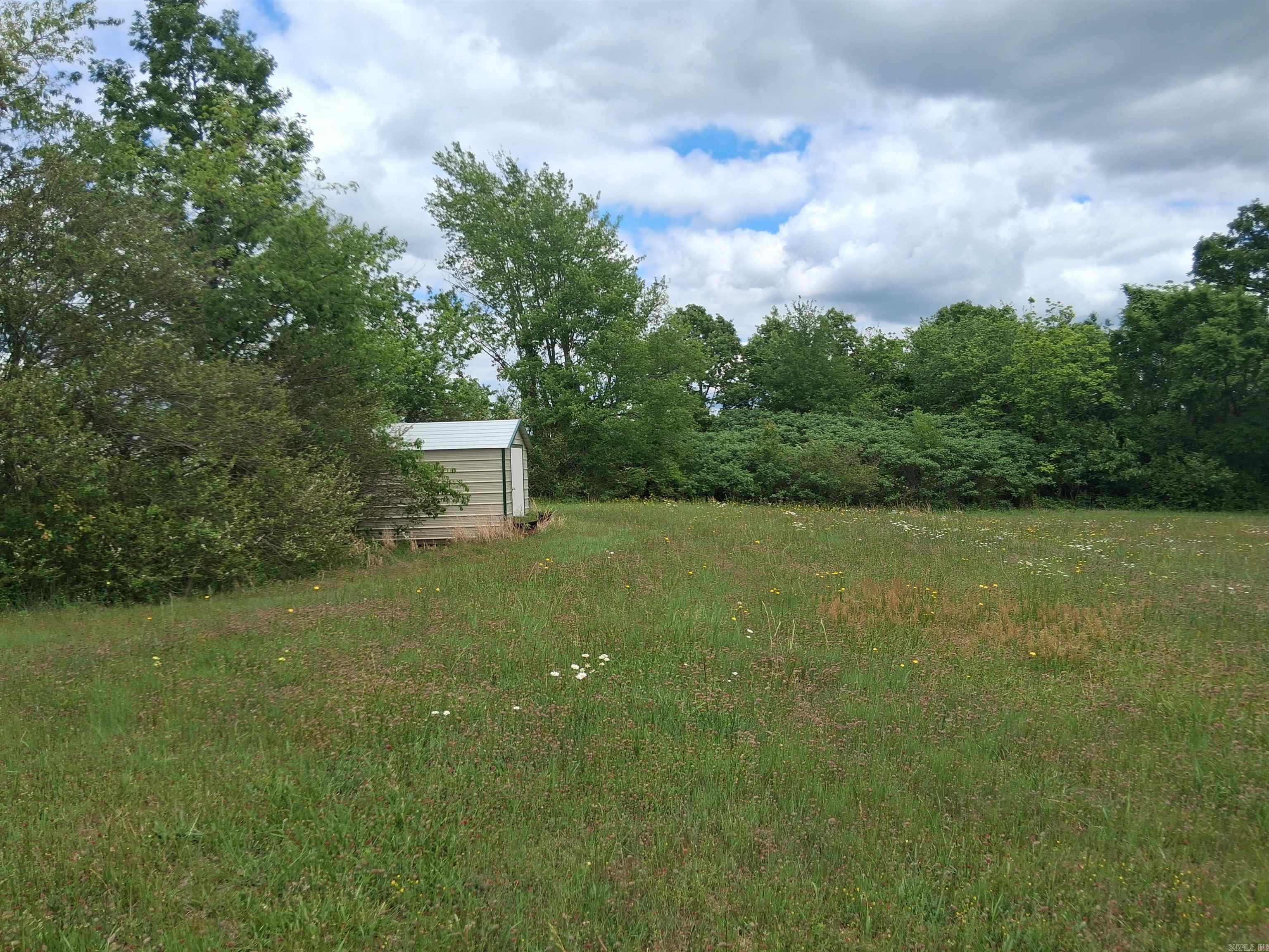 206 Meadow View Dr Property Photo 6