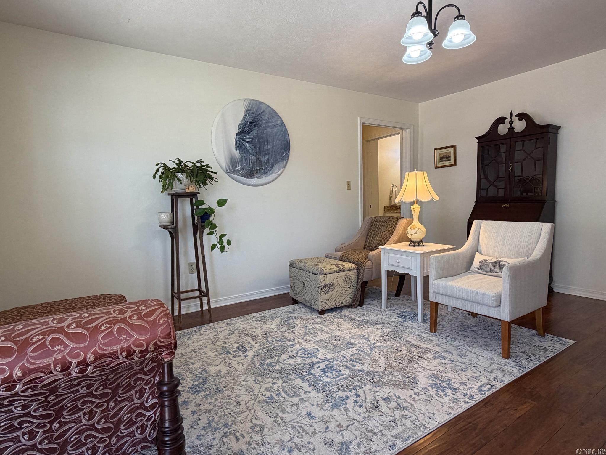 2619 Oak Meadow Place Property Photo 4