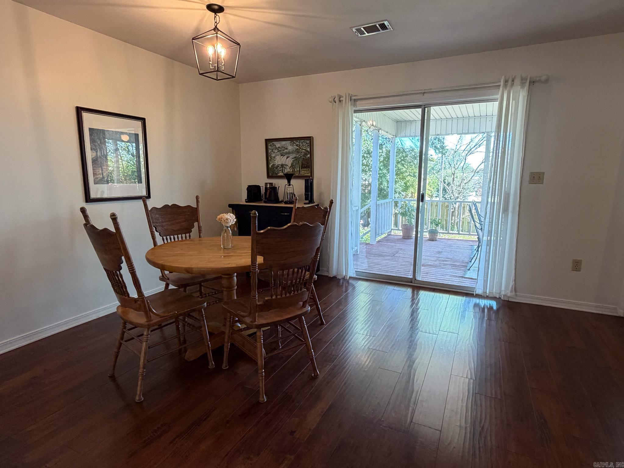 2619 Oak Meadow Place Property Photo 8