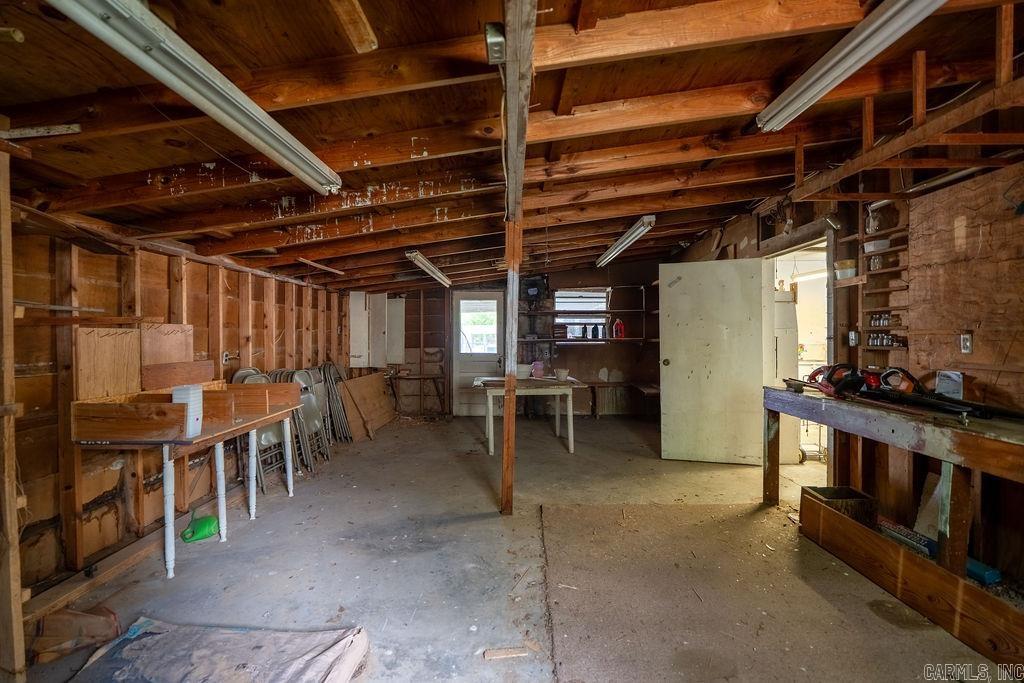 404 W Curran Street Property Photo 42