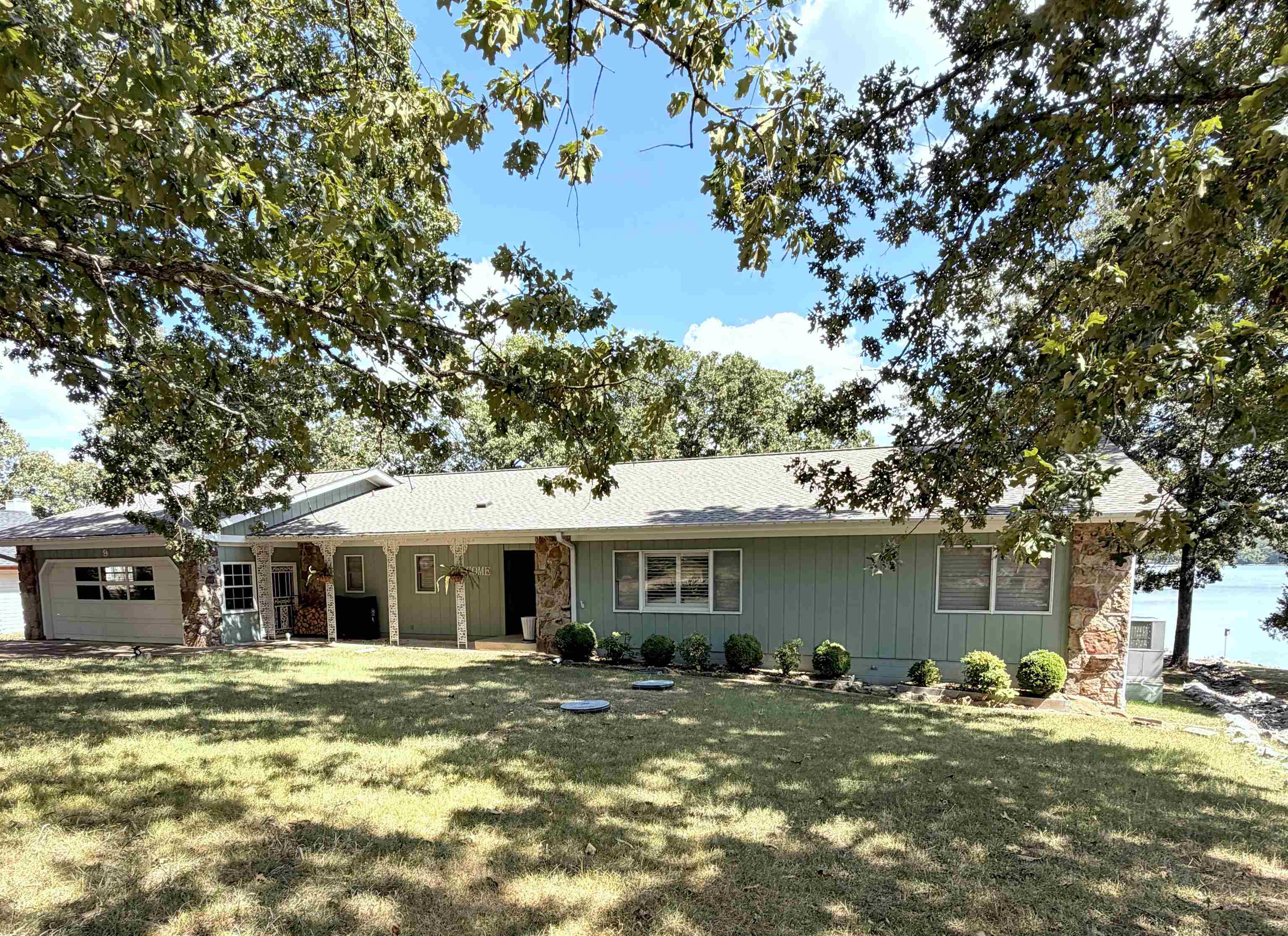 9 Keosauqua Drive Property Photo 3