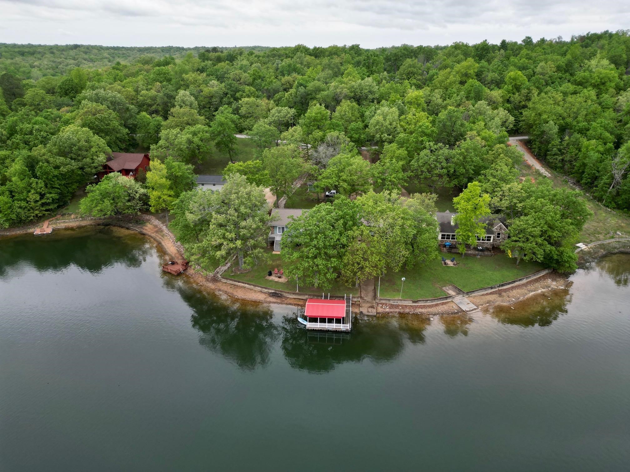 9 Keosauqua Drive Property Photo 6