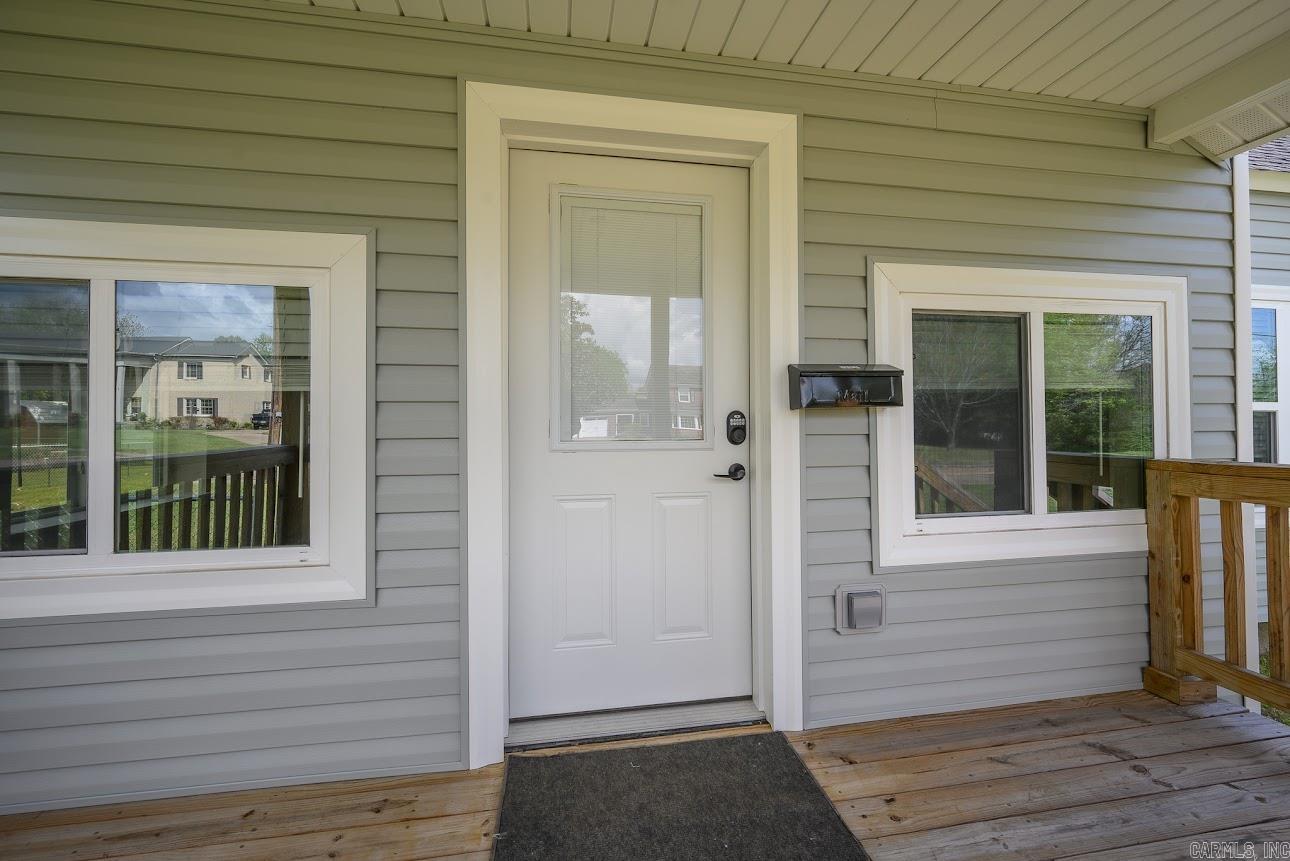 300 Reine Street Property Photo 23