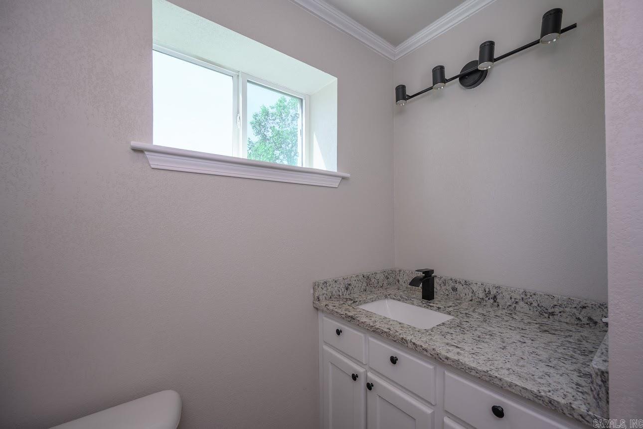 300 Reine Street Property Photo 44