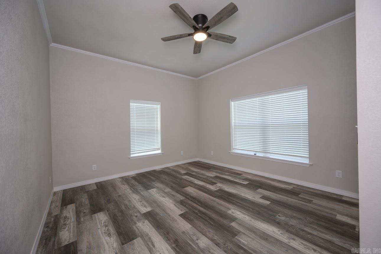 300 Reine Street Property Photo 46